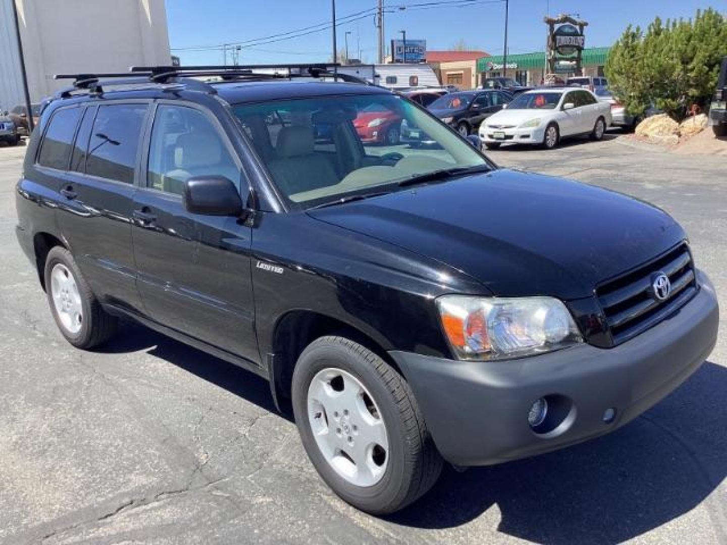 2006 Black Toyota Highlander Limited V6 4WD (JTEEP21A860) with an 3.3L V6 DOHC 24V engine, 5-Speed Automatic transmission, located at 1235 N Woodruff Ave., Idaho Falls, 83401, (208) 523-1053, 43.507172, -112.000488 - The 2006 Toyota Highlander is a midsize crossover SUV known for its reliability, comfort, and versatility. Here are the key features you might find on the 2006 Toyota Highlander: Engine Options: The Highlander typically comes with a choice of two engine options: 2.4-liter inline-four engine: Produc - Photo#6