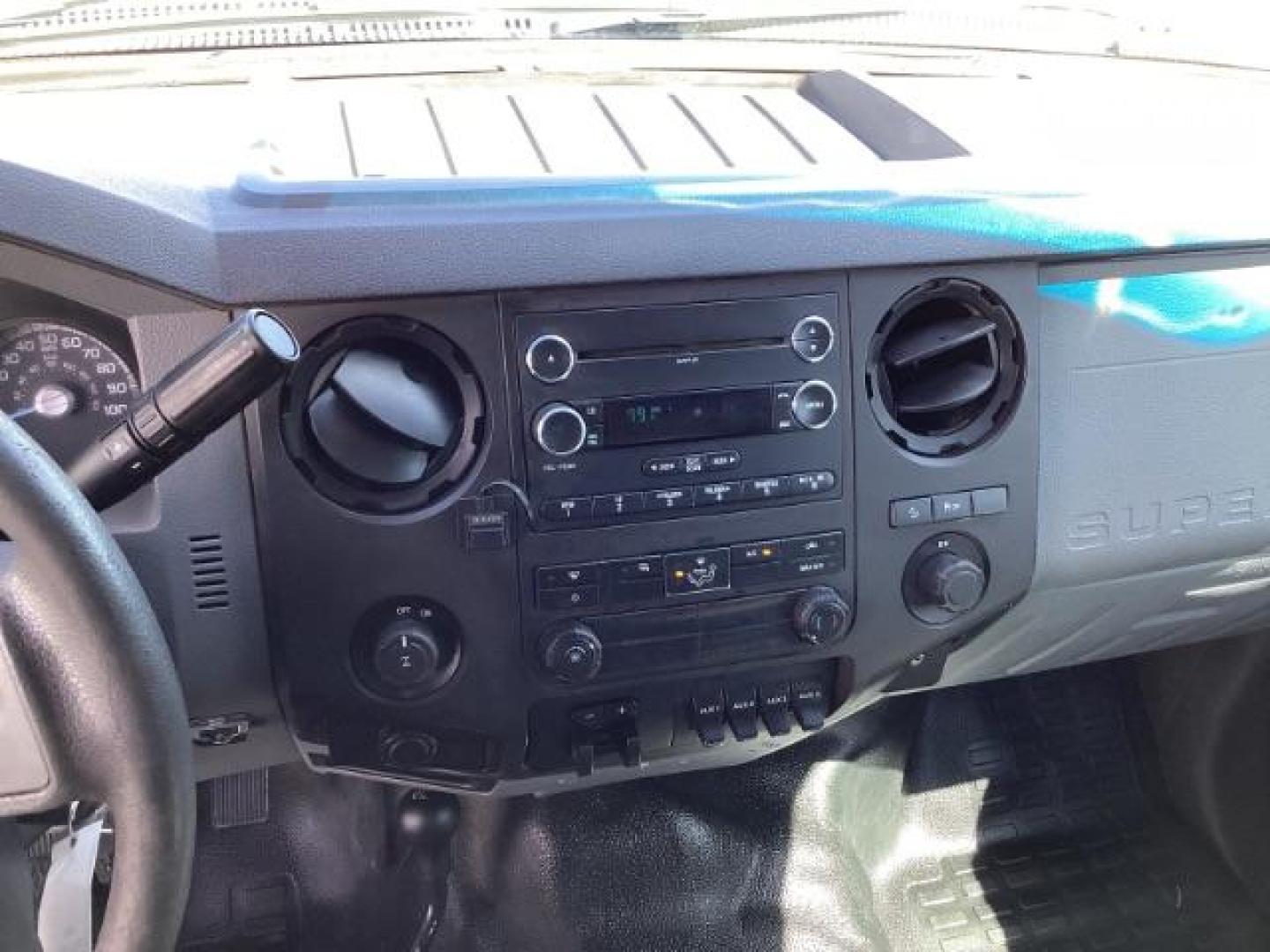 2012 Oxford White /Steel Cloth Interior Ford F-250 SD XL Crew Cab Long Bed 4WD (1FT7W2B64CE) with an 6.2L V8 OHV 16V engine, 6-Speed Automatic transmission, located at 1235 N Woodruff Ave., Idaho Falls, 83401, (208) 523-1053, 43.507172, -112.000488 - The 2011 Ford F-250 XL is a sturdy and capable truck designed for heavy-duty work. Here are the key features you can expect to find in the gas-powered XL trim: Engine Option: 6.2-liter V8 engine producing around 385 horsepower and 405 lb-ft of torque. Transmission: Most models come with a six-spe - Photo#10