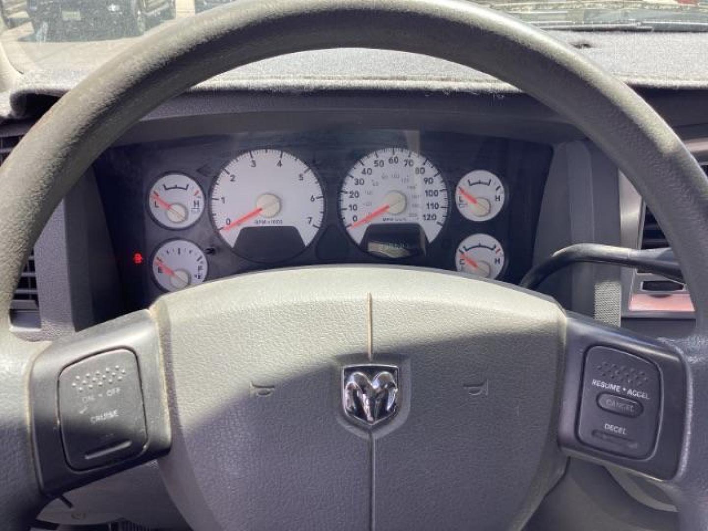 2006 Dodge Ram 1500 na (3D7KS19D36G) , located at 1235 N Woodruff Ave., Idaho Falls, 83401, (208) 523-1053, 43.507172, -112.000488 - Photo#11