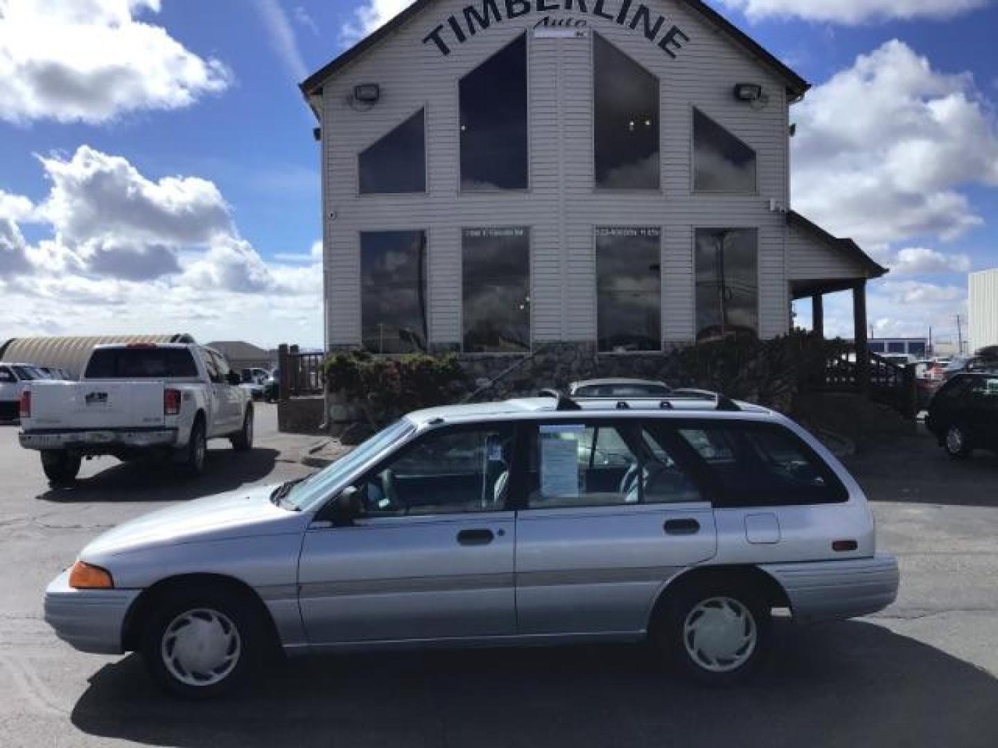 1993 Ford Escort Wagon LX (3FAPP15J1PR) with an 1.9L L4 SOHC 8V engine, located at 1235 N Woodruff Ave., Idaho Falls, 83401, (208) 523-1053, 43.507172, -112.000488 - Photo#1