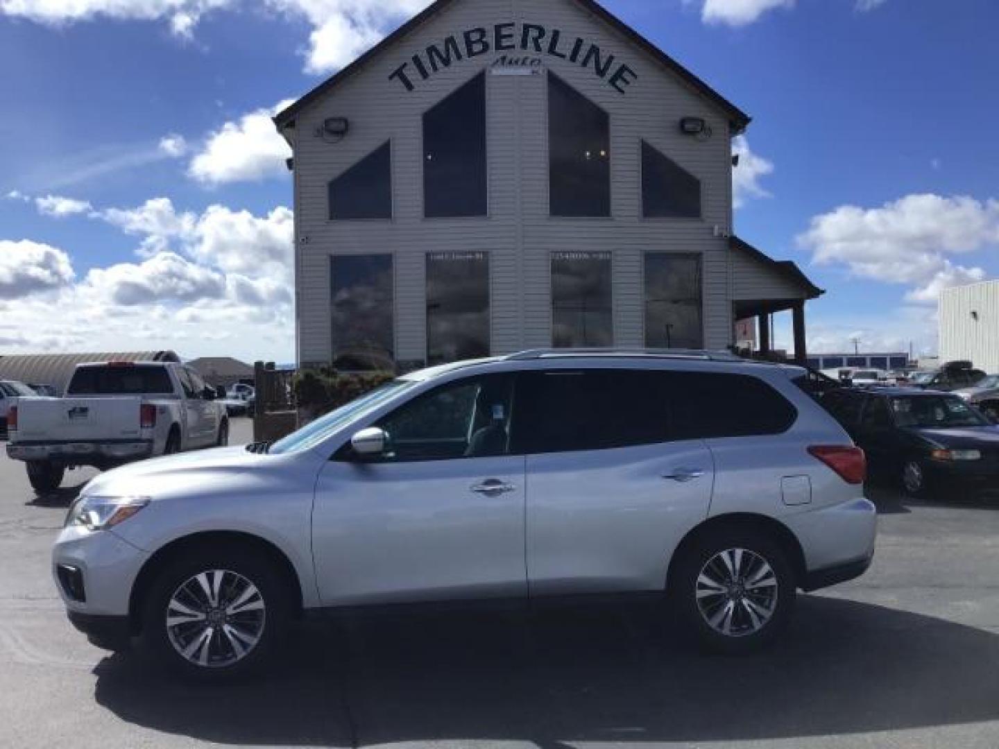 2019 Nissan Pathfinder NA (5N1DR2MN3KC) , located at 1235 N Woodruff Ave., Idaho Falls, 83401, (208) 523-1053, 43.507172, -112.000488 - Photo#1