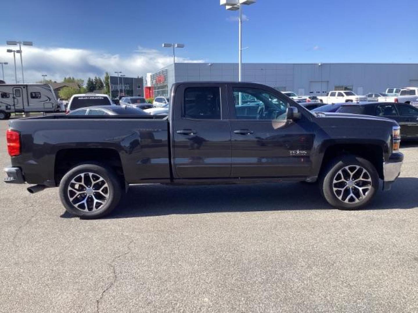 2015 Black /Dark Ash Seats w/Jet Black Interior Accents, cloth Chevrolet Silverado 1500 LT Double Cab 2WD (1GCRCREC0FZ) with an 5.3L V8 OHV 16V engine, 6-Speed Automatic transmission, located at 1235 N Woodruff Ave., Idaho Falls, 83401, (208) 523-1053, 43.507172, -112.000488 - Photo#27