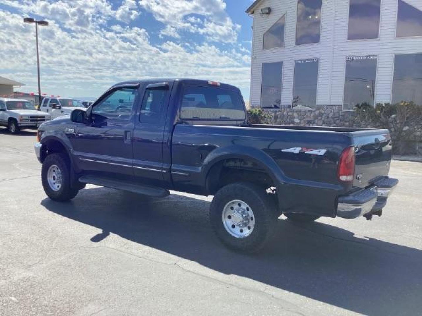 1999 BLUE Ford F-250 SD NA (1FTNX21L1XE) , located at 1235 N Woodruff Ave., Idaho Falls, 83401, (208) 523-1053, 43.507172, -112.000488 - The 1999 Ford F-250 XL with a manual transmission typically offers a range of features suitable for both work and everyday use. Here are some key features you can typically find in the 1999 Ford F-250 XL: Engine Options: The 1999 F-250 XL usually offers a choice of engine options: 5.4-liter V8 eng - Photo#2