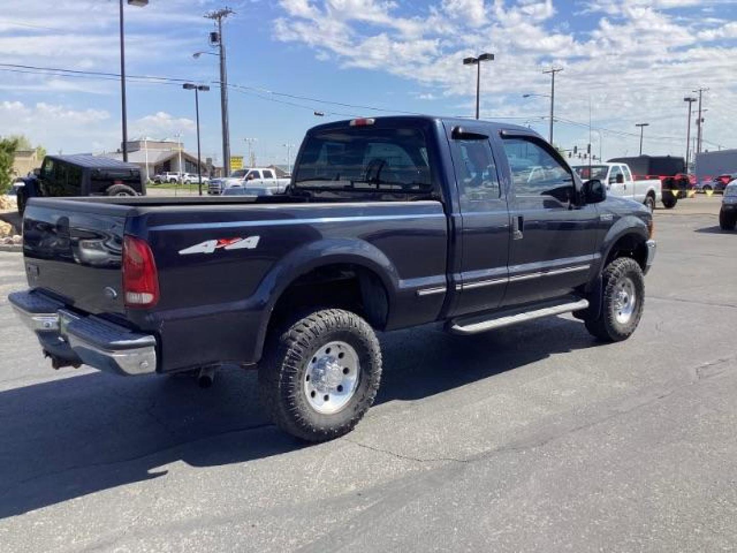 1999 BLUE Ford F-250 SD NA (1FTNX21L1XE) , located at 1235 N Woodruff Ave., Idaho Falls, 83401, (208) 523-1053, 43.507172, -112.000488 - The 1999 Ford F-250 XL with a manual transmission typically offers a range of features suitable for both work and everyday use. Here are some key features you can typically find in the 1999 Ford F-250 XL: Engine Options: The 1999 F-250 XL usually offers a choice of engine options: 5.4-liter V8 eng - Photo#4