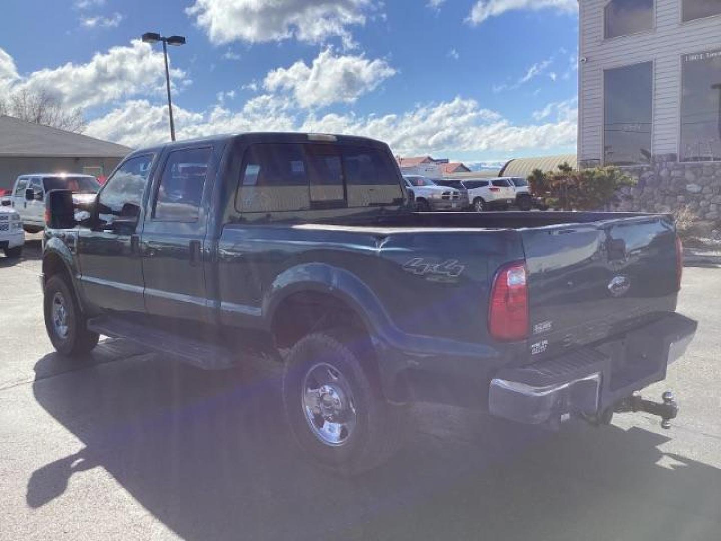 2008 GREEN Ford F-250 SD XLT (1FTSW21R48E) with an 6.4l engine, AUTO transmission, located at 1235 N Woodruff Ave., Idaho Falls, 83401, (208) 523-1053, 43.507172, -112.000488 - The 2008 Ford F-250 XLT with the 6.4L engine was a part of the Super Duty lineup, known for its robust performance and capabilities. Here are some of the key features you might find on the 2008 Ford F-250 XLT 6.4L: 6.4L Power Stroke Diesel Engine: The 2008 F-250 XLT is typically equipped with a 6.4- - Photo#2