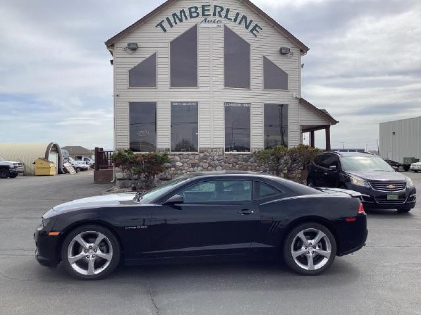 2015 BLACK Chevrolet Camaro 2LT Coupe (2G1FF1E35F9) with an 3.6L V6 DOHC 24V FFV engine, 6-Speed Automatic transmission, located at 1235 N Woodruff Ave., Idaho Falls, 83401, (208) 523-1053, 43.507172, -112.000488 - The 2015 Chevrolet Camaro 2LT RS combines the comfort and technology of the 2LT trim with the sporty styling elements of the RS package. Here are some of the key features you could find in the 2015 Chevrolet Camaro 2LT RS: 3.6-liter V6 Engine: The Camaro 2LT RS is typically powered by a 3.6-liter V - Photo#1