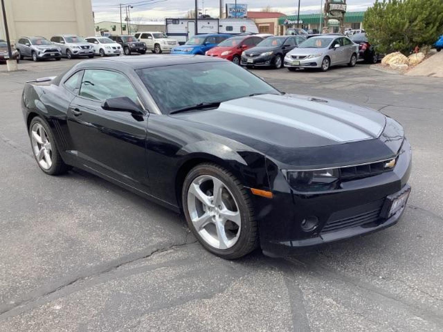 2015 BLACK Chevrolet Camaro 2LT Coupe (2G1FF1E35F9) with an 3.6L V6 DOHC 24V FFV engine, 6-Speed Automatic transmission, located at 1235 N Woodruff Ave., Idaho Falls, 83401, (208) 523-1053, 43.507172, -112.000488 - The 2015 Chevrolet Camaro 2LT RS combines the comfort and technology of the 2LT trim with the sporty styling elements of the RS package. Here are some of the key features you could find in the 2015 Chevrolet Camaro 2LT RS: 3.6-liter V6 Engine: The Camaro 2LT RS is typically powered by a 3.6-liter V - Photo#6