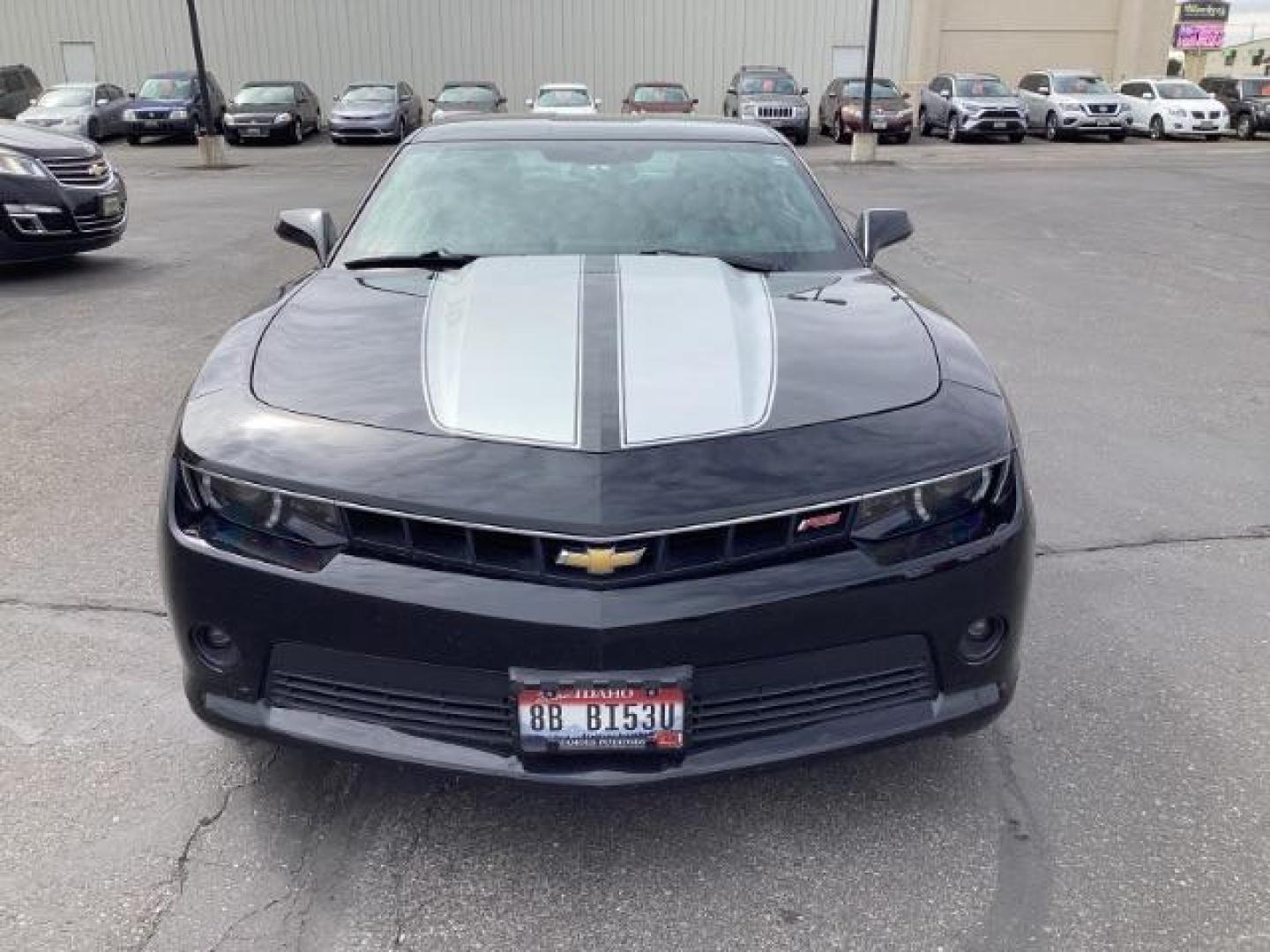 2015 BLACK Chevrolet Camaro 2LT Coupe (2G1FF1E35F9) with an 3.6L V6 DOHC 24V FFV engine, 6-Speed Automatic transmission, located at 1235 N Woodruff Ave., Idaho Falls, 83401, (208) 523-1053, 43.507172, -112.000488 - The 2015 Chevrolet Camaro 2LT RS combines the comfort and technology of the 2LT trim with the sporty styling elements of the RS package. Here are some of the key features you could find in the 2015 Chevrolet Camaro 2LT RS: 3.6-liter V6 Engine: The Camaro 2LT RS is typically powered by a 3.6-liter V - Photo#7