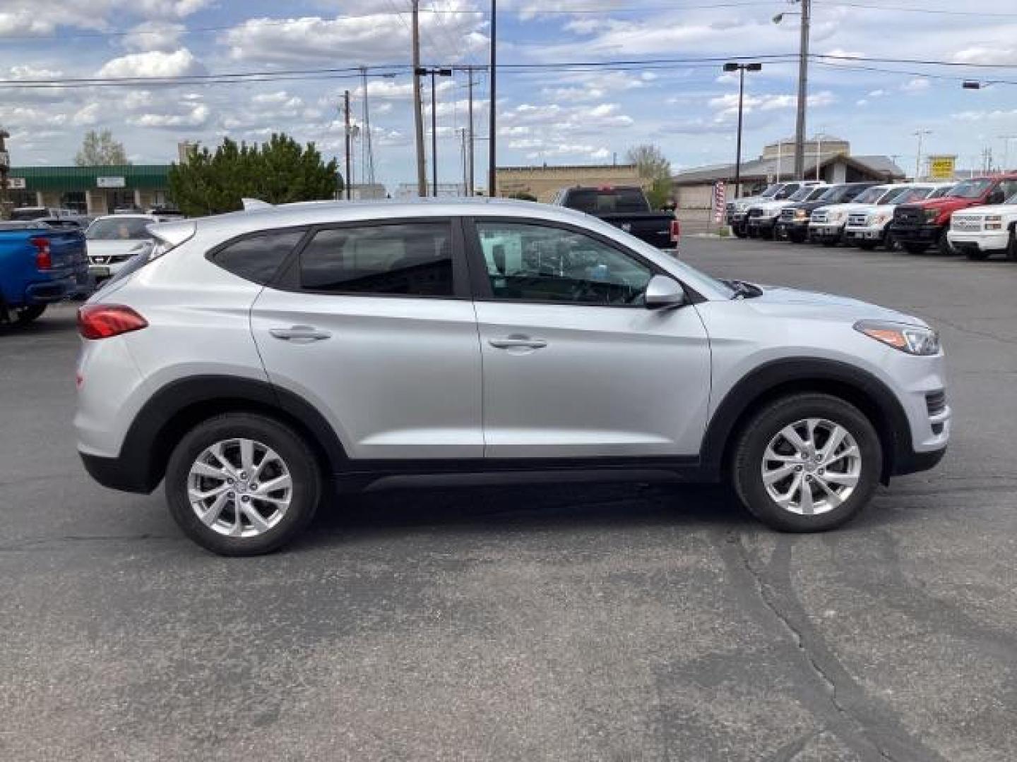 2019 Molten Silver Hyundai Tucson SE AWD (KM8J2CA43KU) with an 2.0L L4 DOHC 16V engine, 6-Speed Automatic transmission, located at 1235 N Woodruff Ave., Idaho Falls, 83401, (208) 523-1053, 43.507172, -112.000488 - The 2019 Hyundai Tucson SE AWD is a well-equipped trim level of the Tucson compact SUV, offering a blend of comfort, convenience, and capability. Here are the key features you might find on the 2019 Hyundai Tucson SE AWD: Engine: Typically equipped with a 2.0-liter inline-four engine producing arou - Photo#4