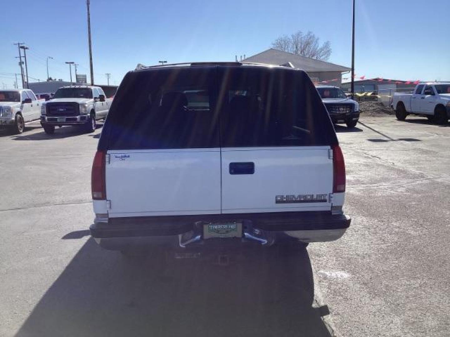 1999 Chevrolet Suburban K1500 4WD (1GNFK16R8XJ) with an 5.7L V8 OHV 16V engine, 4-Speed Automatic transmission, located at 1235 N Woodruff Ave., Idaho Falls, 83401, (208) 523-1053, 43.507172, -112.000488 - Photo#3