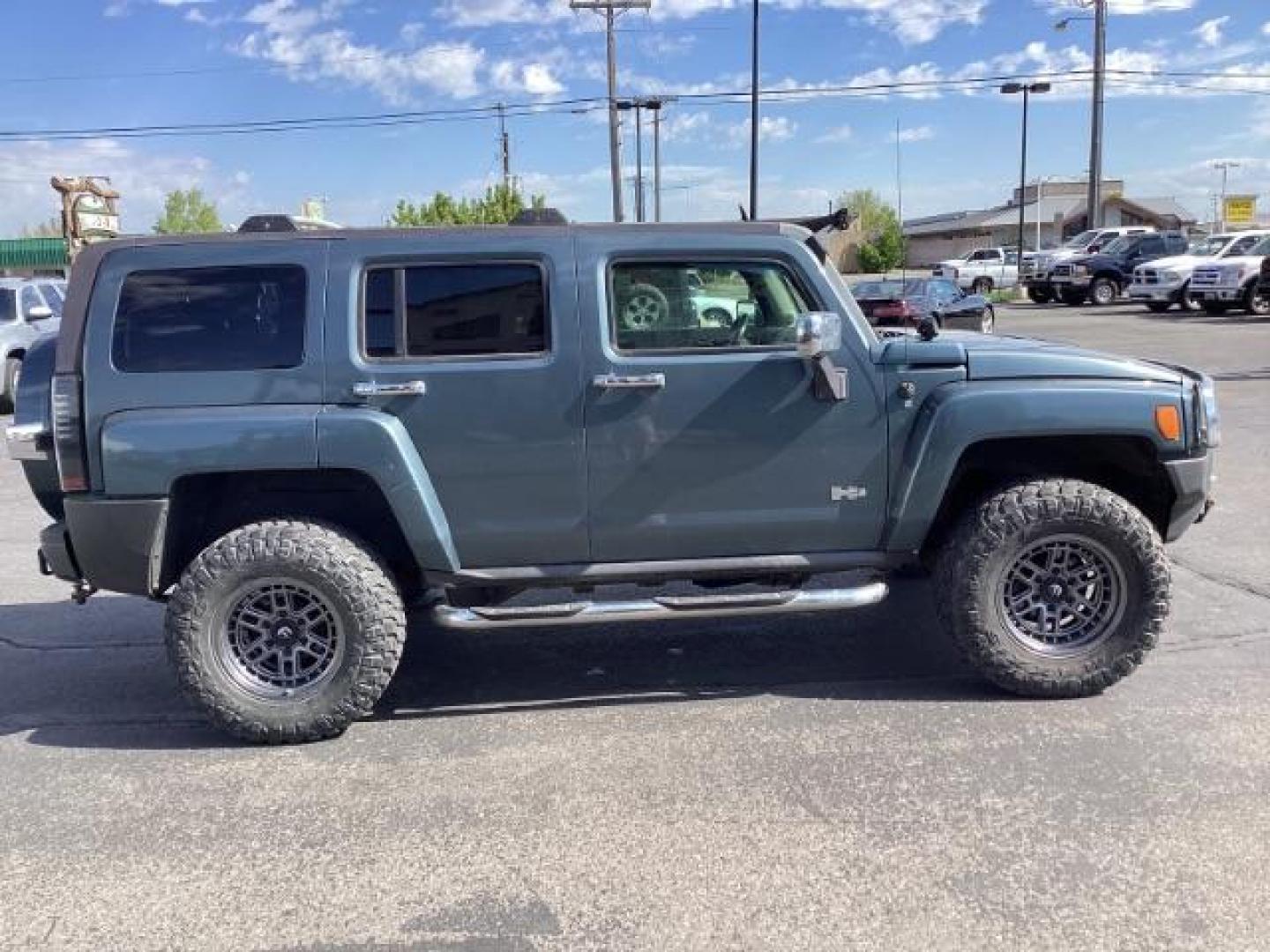 2007 Boulder Gray Metallic /Ebony Leather Interior Hummer H3 Luxury (5GTDN13E378) with an 3.7L L5 DOHC 20V engine, 5-Speed Manual transmission, located at 1235 N Woodruff Ave., Idaho Falls, 83401, (208) 523-1053, 43.507172, -112.000488 - Photo#5