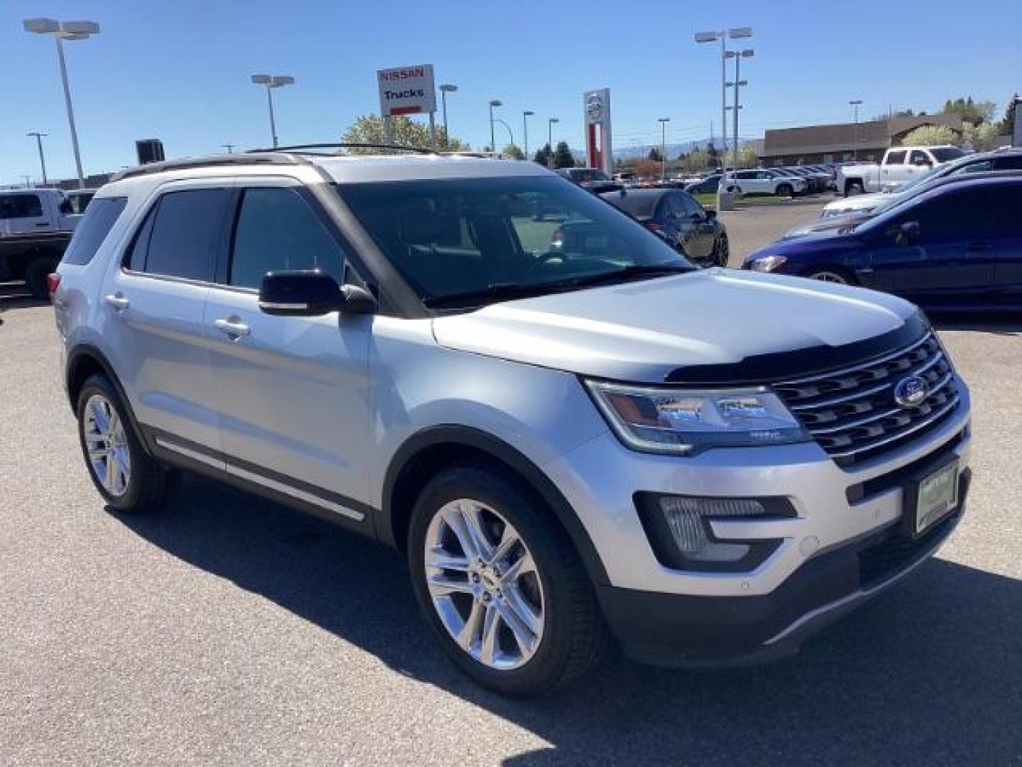 2017 Ingot Silver Metallic /Dark Earth w/Ebony Black, leather/sueded microfibe Ford Explorer XLT 4WD (1FM5K8D87HG) with an 3.5L V6 DOHC 24V engine, 6-Speed Automatic transmission, located at 1235 N Woodruff Ave., Idaho Falls, 83401, (208) 523-1053, 43.507172, -112.000488 - The 2017 Ford Explorer XLT 4x4 is a midsize SUV known for its versatility, comfort, and modern features. Here are the key features you can typically find in the 2017 Ford Explorer XLT 4x4: Four-Wheel Drive System: The Explorer XLT 4x4 comes equipped with a capable four-wheel-drive system, providin - Photo#5