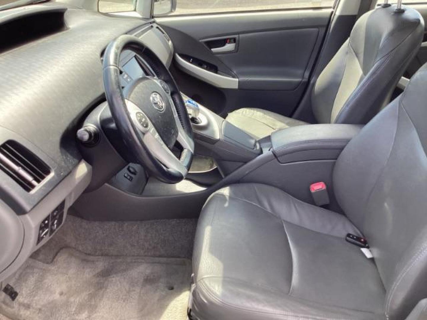 2010 Toyota Prius NA (JTDKN3DU9A0) , located at 1235 N Woodruff Ave., Idaho Falls, 83401, (208) 523-1053, 43.507172, -112.000488 - features 2018 dodge durango citadel ChatGPT The 2018 Dodge Durango Citadel comes with a variety of features, offering both style and functionality. Here are some of its key features: Powerful Engine Options: The 2018 Durango Citadel typically comes with a choice of two engines: a standard 3.6-liter - Photo#13