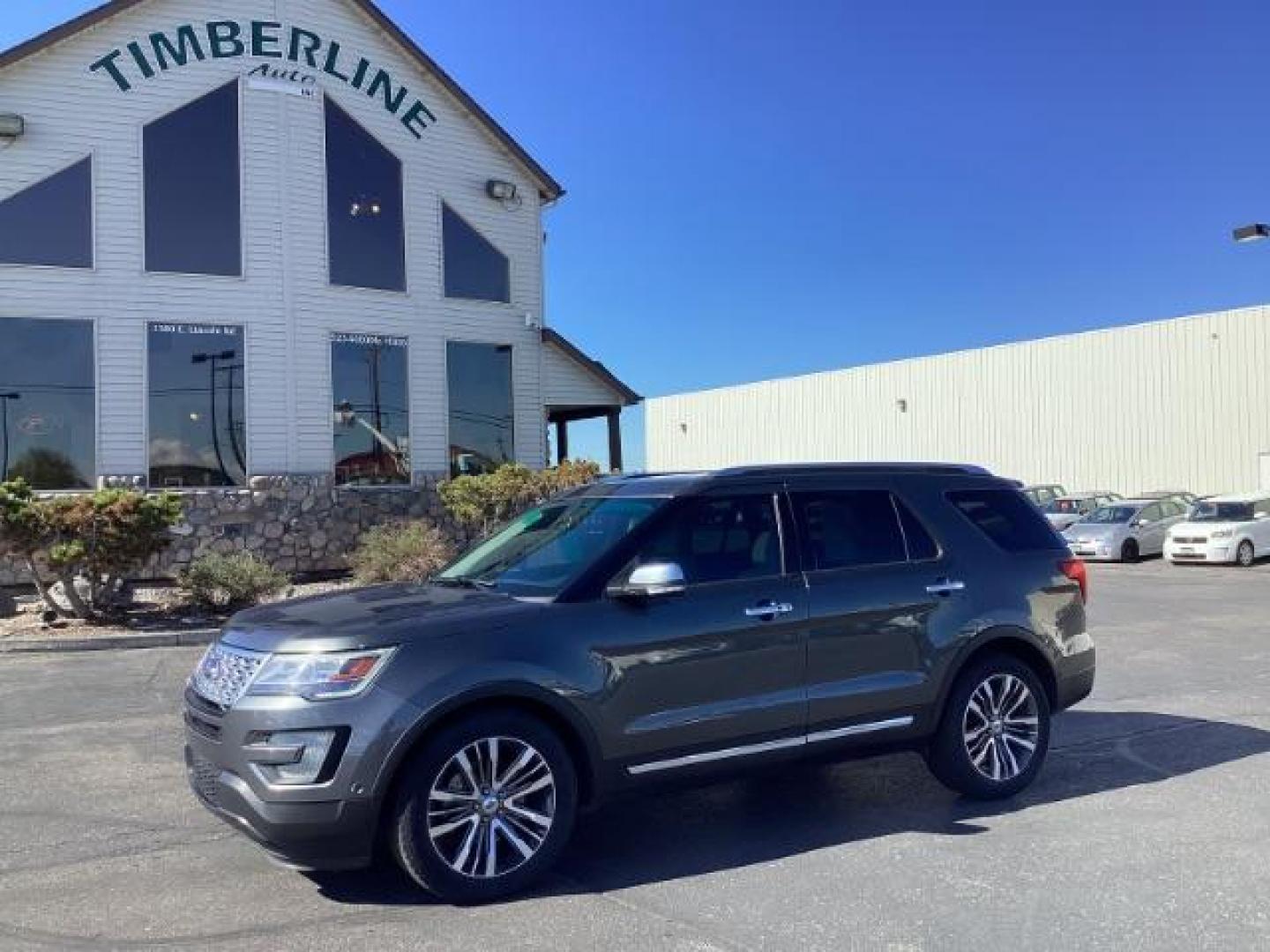 2017 GRAY /Ebony Black, premium leather Ford Explorer Platinum AWD (1FM5K8HT0HG) with an 3.5L V6 DOHC 24V engine, 6-Speed Automatic transmission, located at 1235 N Woodruff Ave., Idaho Falls, 83401, (208) 523-1053, 43.507172, -112.000488 - The 2017 Ford Explorer Platinum is a top-tier trim level of the Ford Explorer, offering a host of premium features. Here are some of the key features typically found on the 2017 Ford Explorer Platinum: Engine: It is typically equipped with a powerful 3.5-liter V6 engine, delivering ample horsepower - Photo#0