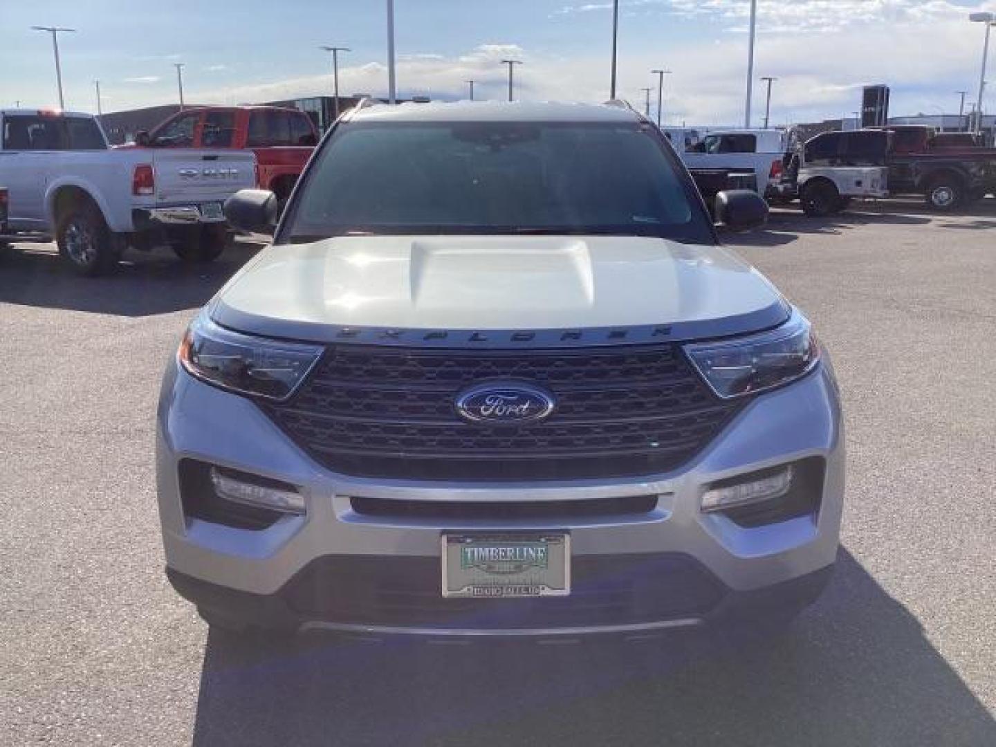 2021 Iconic Silver Metallic /Light Slate, leatherette Ford Explorer XLT AWD (1FMSK8DHXMG) with an 2.3L L4 DOHC 16V engine, 10-Speed Automatic transmission, located at 1235 N Woodruff Ave., Idaho Falls, 83401, (208) 523-1053, 43.507172, -112.000488 - At Timberline Auto it is always easy to find a great deal on your next vehicle! Our experienced sales staff can help find the right vehicle that will fit your needs. Our knowledgeable finance department has options for almost any credit score. We offer many warranty contract options to protect your - Photo#6