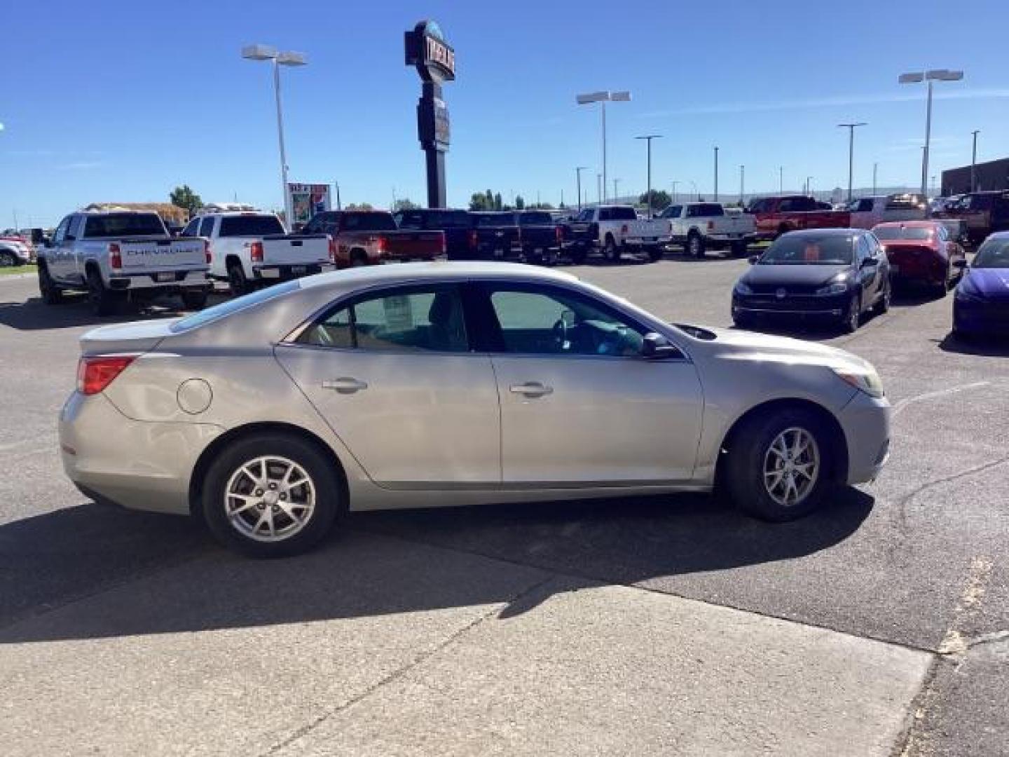 2013 Chevrolet Malibu LS Fleet (1G11A5SA4DF) with an 2.5L L4 DOHC 16V engine, 6-Speed Automatic transmission, located at 1235 N Woodruff Ave., Idaho Falls, 83401, (208) 523-1053, 43.507172, -112.000488 - Photo#6