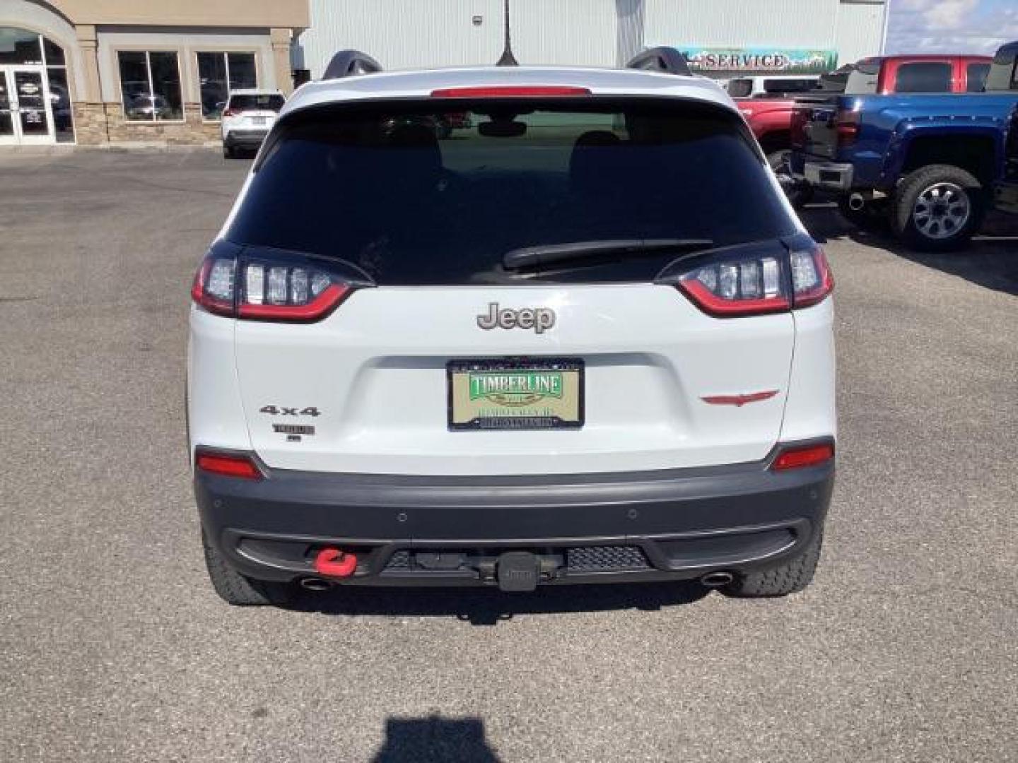 2019 Pearl White Pearl Coat /Black, vinyl/cloth Jeep Cherokee Trailhawk 4WD (1C4PJMBX2KD) with an 3.2L V6 DOHC 24V engine, 9-Speed Automatic transmission, located at 1235 N Woodruff Ave., Idaho Falls, 83401, (208) 523-1053, 43.507172, -112.000488 - The 2019 Jeep Cherokee Trailhawk is a rugged and capable SUV designed for off-road adventures while maintaining comfort and convenience for daily driving. Here are some of its notable features: Off-Road Capability: The Trailhawk trim is specifically designed for off-road performance, featuring Jeep - Photo#3