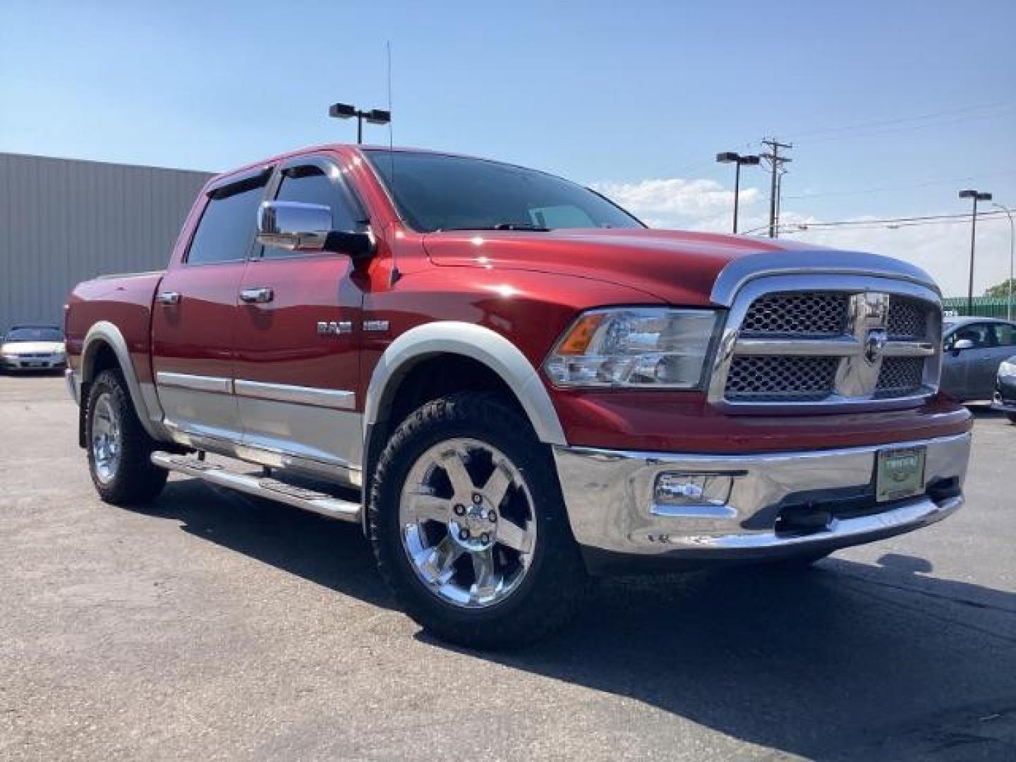 2010 RED /Dark Slate Leather Interior RAM 1500 Laramie Crew Cab 4WD (1D7RV1CT9AS) with an 5.7L V8 OHV 16V engine, 5-Speed Automatic transmission, located at 1235 N Woodruff Ave., Idaho Falls, 83401, (208) 523-1053, 43.507172, -112.000488 - Photo#7