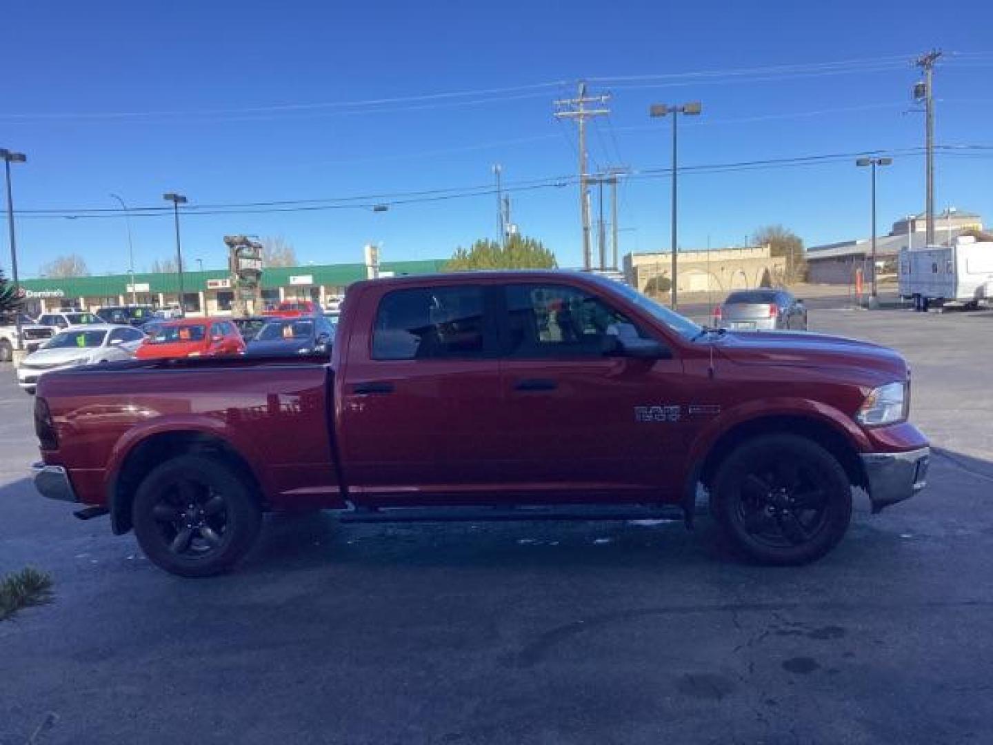 2015 RED RAM 1500 SLT Crew Cab LWB 4WD (1C6RR7TM9FS) with an 3.0L V6 DOHC 24V DIESEL engine, 8-Speed Automatic transmission, located at 1235 N Woodruff Ave., Idaho Falls, 83401, (208) 523-1053, 43.507172, -112.000488 - Photo#6