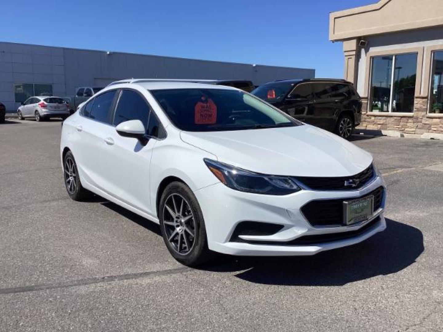 2017 Summit White /Jet Black, cloth Chevrolet Cruze LT Auto (1G1BE5SM0H7) with an 1.4L L4 DOHC 16V TURBO engine, 6-Speed Automatic transmission, located at 1235 N Woodruff Ave., Idaho Falls, 83401, (208) 523-1053, 43.507172, -112.000488 - Photo#6