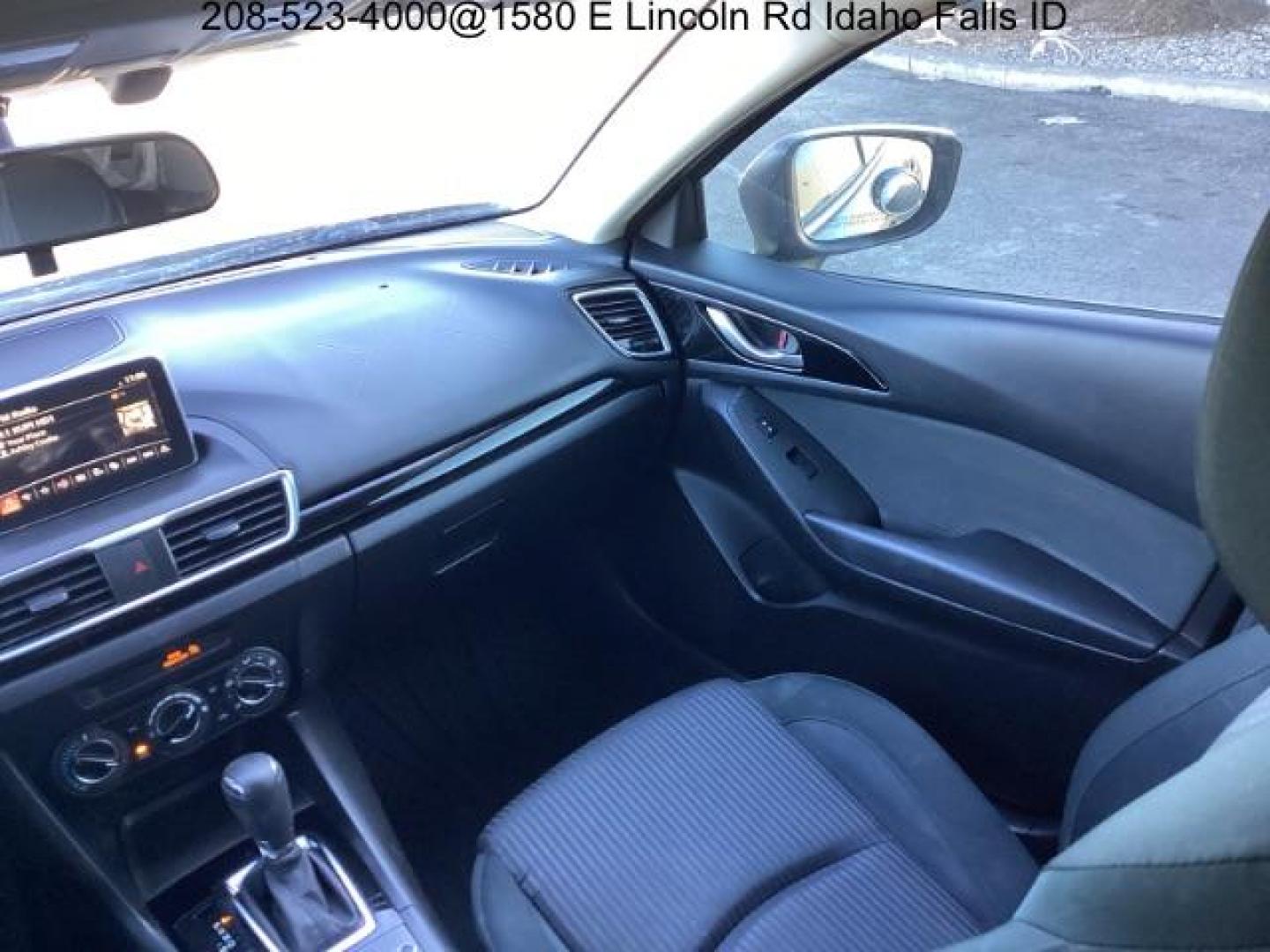 2016 Meteor Gray Mica /Black, cloth Mazda MAZDA3 i Sport AT 5-Door (JM1BM1K77G1) with an 2.0L L4 DOHC 16V engine, 6-Speed Automatic transmission, located at 1235 N Woodruff Ave., Idaho Falls, 83401, (208) 523-1053, 43.507172, -112.000488 - New Inventory. Going through service and inspection. Call for more pictures. At Timberline Auto it is always easy to find a great deal on your next vehicle! Our experienced sales staff can help find the right vehicle will fit your needs. Our knowledgeable finance department has options for almost a - Photo#15