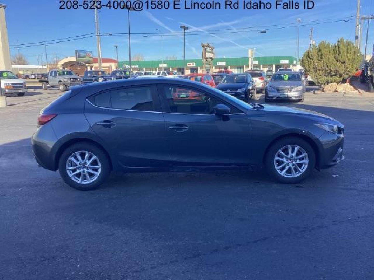 2016 Meteor Gray Mica /Black, cloth Mazda MAZDA3 i Sport AT 5-Door (JM1BM1K77G1) with an 2.0L L4 DOHC 16V engine, 6-Speed Automatic transmission, located at 1235 N Woodruff Ave., Idaho Falls, 83401, (208) 523-1053, 43.507172, -112.000488 - New Inventory. Going through service and inspection. Call for more pictures. At Timberline Auto it is always easy to find a great deal on your next vehicle! Our experienced sales staff can help find the right vehicle will fit your needs. Our knowledgeable finance department has options for almost a - Photo#5