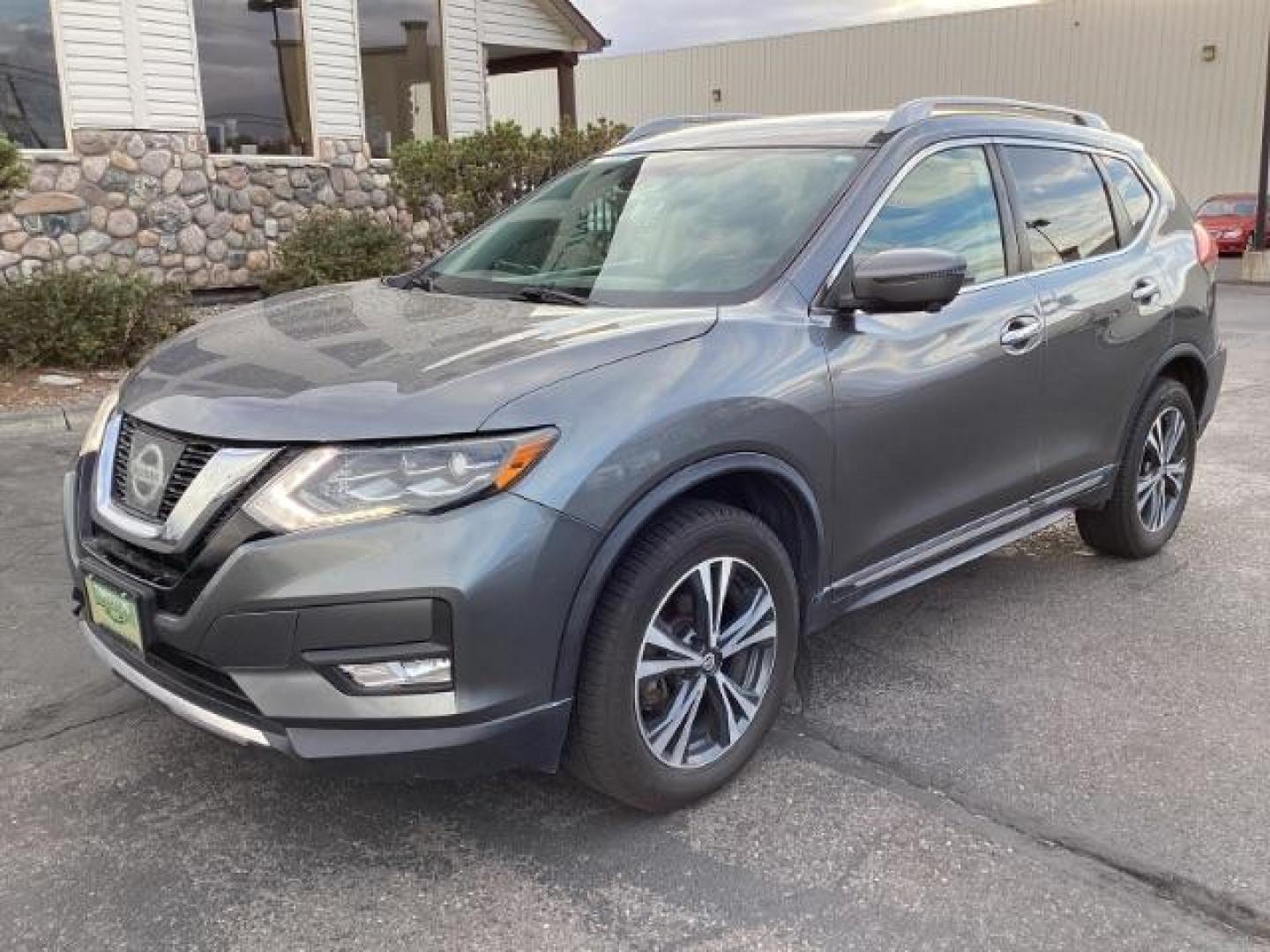 2017 Brilliant Silver /Charcoal, leather Nissan Rogue SL AWD (5N1AT2MV4HC) with an 2.5L L4 DOHC 16V engine, Continuously Variable Transmission transmission, located at 1235 N Woodruff Ave., Idaho Falls, 83401, (208) 523-1053, 43.507172, -112.000488 - Elevate your driving experience with this 2017 Nissan Rogue SL AWD! Known for its stylish design and versatile functionality, this compact SUV is powered by a fuel-efficient 2.5L I4 engine and features all-wheel drive, making it perfect for any weather or terrain. Key Features: Luxurious SL tr - Photo#1