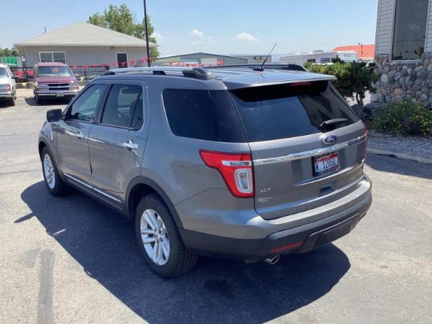 2013 Ford Explorer XLT 4WD (1FM5K8D88DG) with an 3.5L V6 DOHC 24V engine, 6-Speed Automatic transmission, located at 1235 N Woodruff Ave., Idaho Falls, 83401, (208) 523-1053, 43.507172, -112.000488 - Photo#3