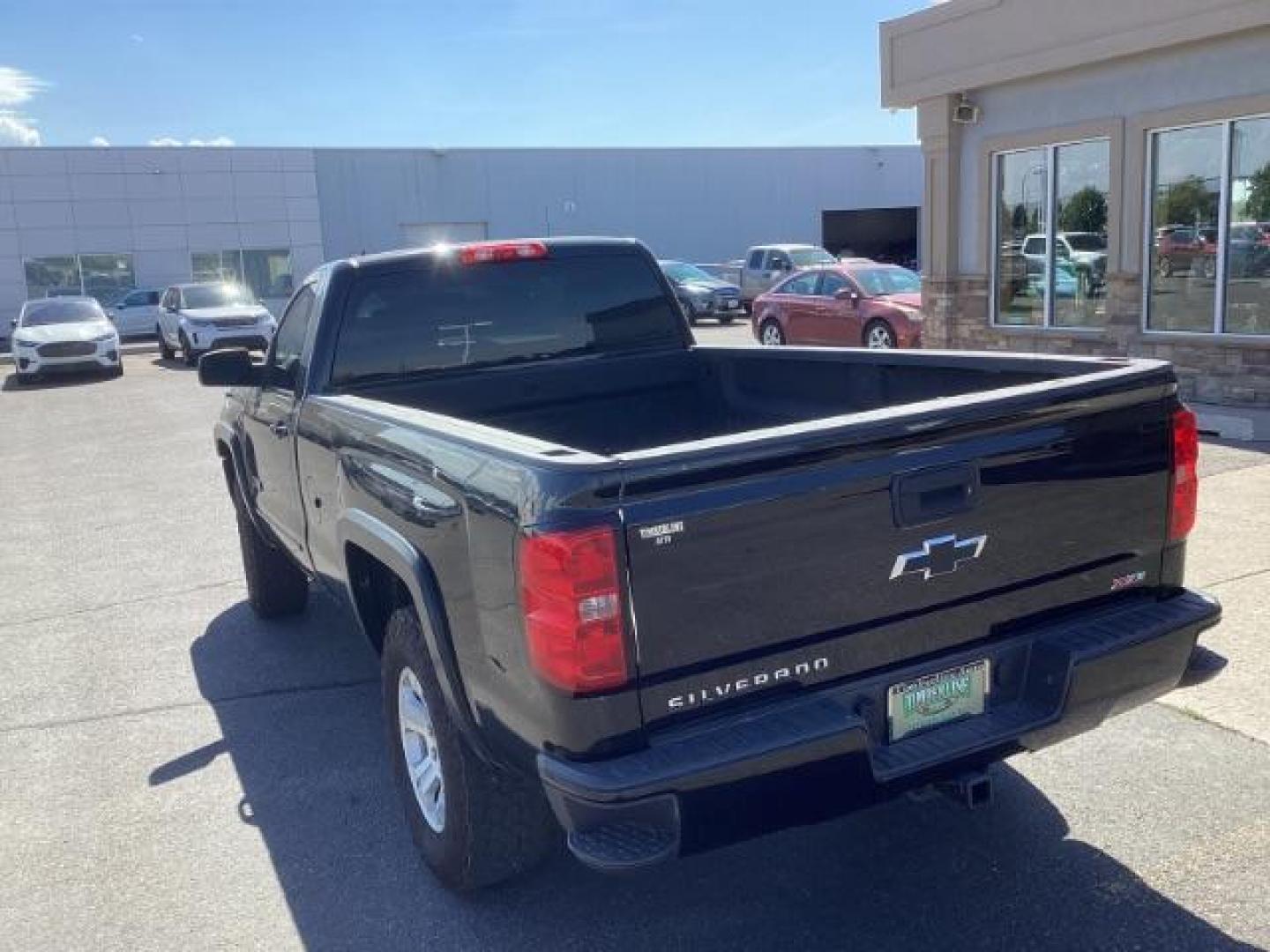 2018 Black /Jet Black, cloth Chevrolet Silverado 1500 LT Long Box 4WD (1GCNKREC1JZ) with an 5.3L V8 engine, 6-Speed Automatic transmission, located at 1235 N Woodruff Ave., Idaho Falls, 83401, (208) 523-1053, 43.507172, -112.000488 - Photo#3