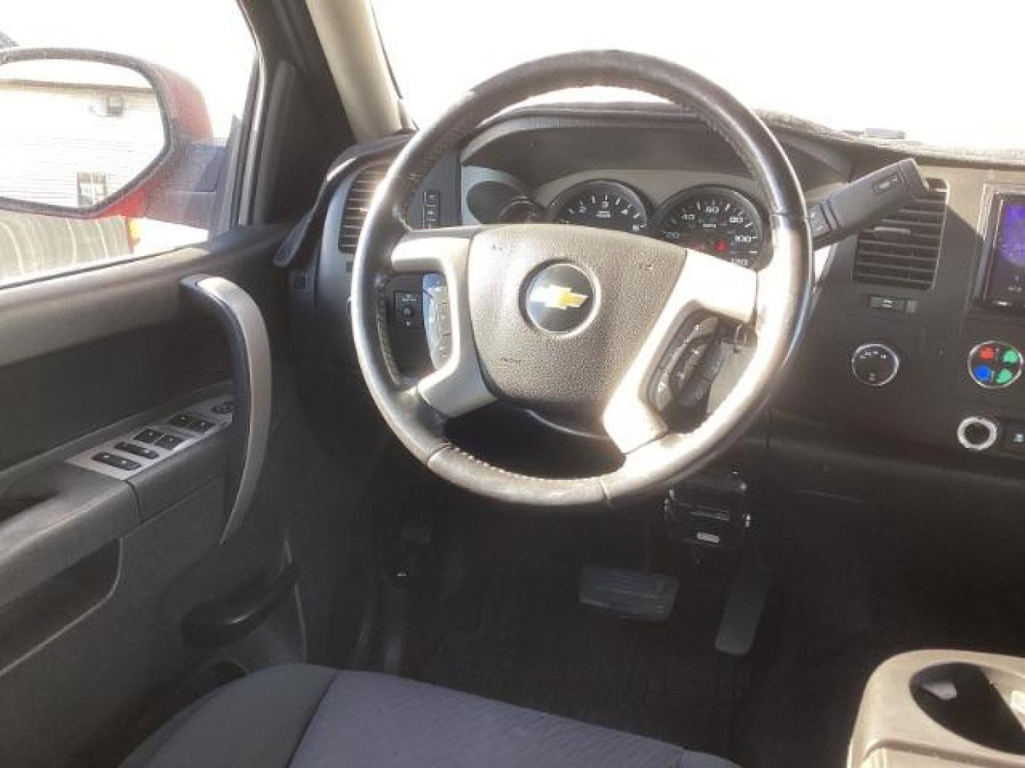 2011 Victory Red /Ebony Cloth Interior Chevrolet Silverado 1500 LT Crew Cab 4WD (3GCPKSE38BG) with an 5.3L V8 OHV 16V FFV engine, 6-Speed Automatic transmission, located at 1235 N Woodruff Ave., Idaho Falls, 83401, (208) 523-1053, 43.507172, -112.000488 - Photo#13