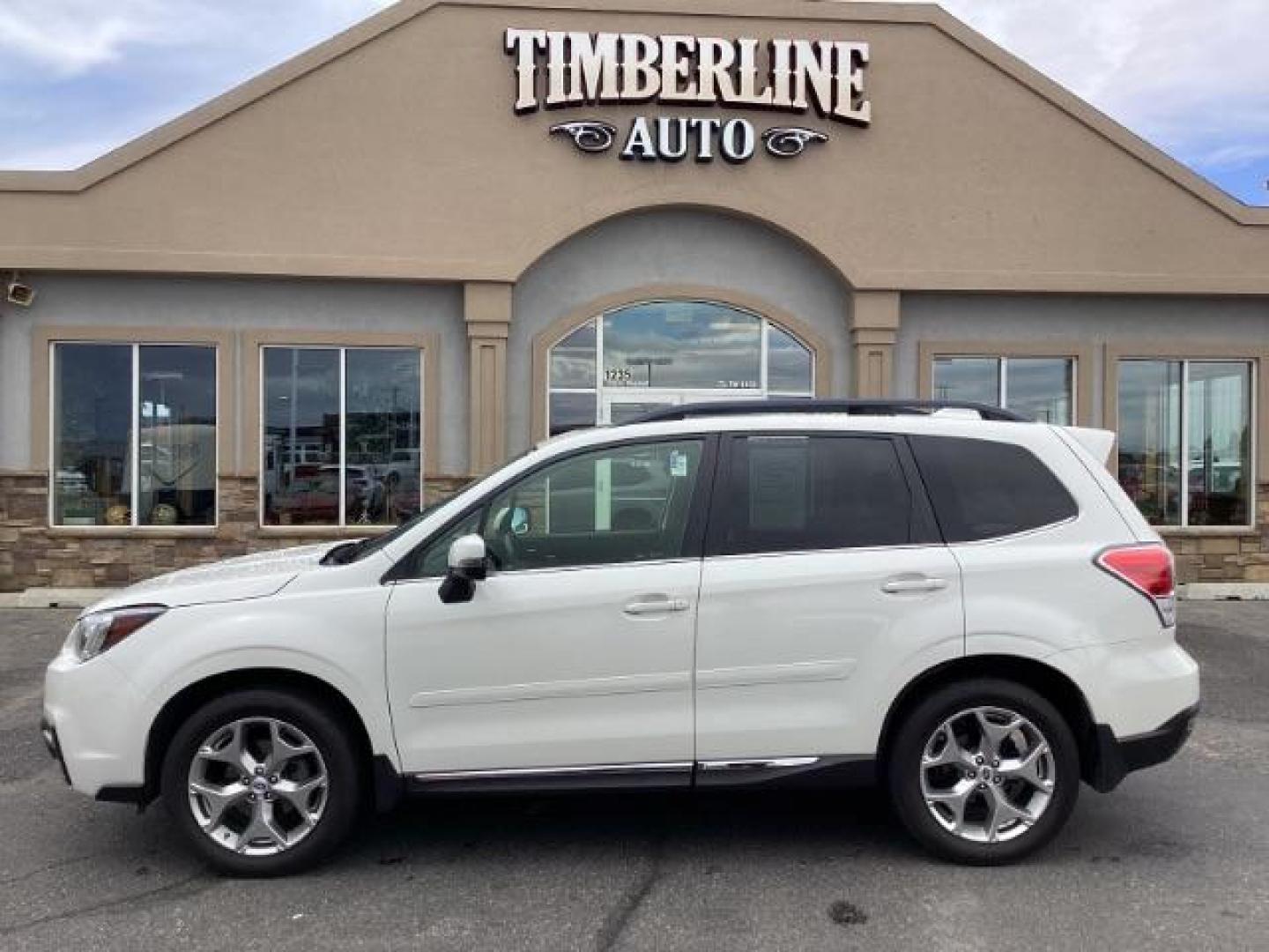 2018 WHITE /Black, leather Subaru Forester 2.5i Touring (JF2SJAWC4JH) with an 2.5L H4 SOHC 16V engine, Continuously Variable Transmission transmission, located at 1235 N Woodruff Ave., Idaho Falls, 83401, (208) 523-1053, 43.507172, -112.000488 - Photo#2