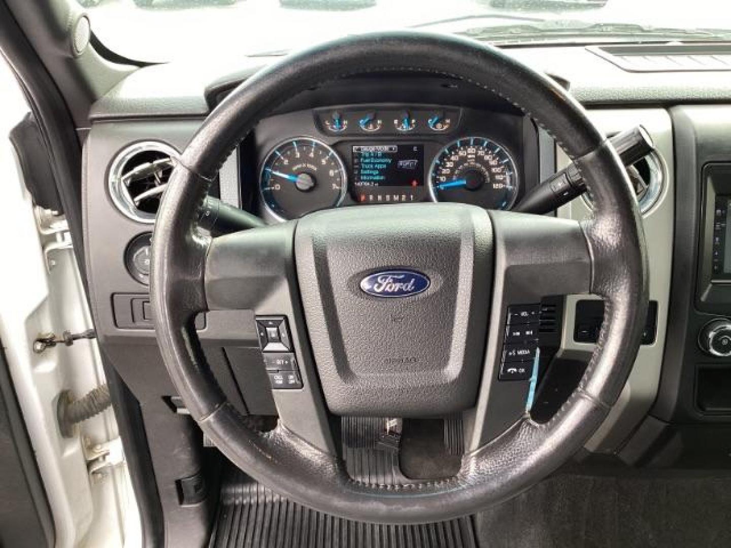 2014 Oxford White Ford F-150 XLT SuperCab 6.5-ft. Bed 4WD (1FTFX1ET3EF) with an 3.5L V6 TURBO engine, 6-Speed Automatic transmission, located at 1235 N Woodruff Ave., Idaho Falls, 83401, (208) 523-1053, 43.507172, -112.000488 - Photo#13