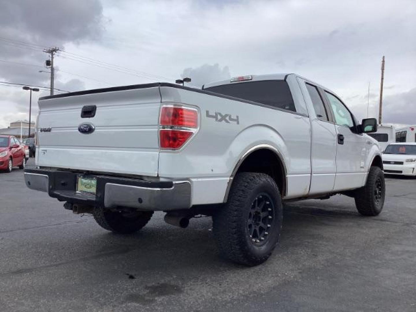 2014 Oxford White Ford F-150 XLT SuperCab 6.5-ft. Bed 4WD (1FTFX1ET3EF) with an 3.5L V6 TURBO engine, 6-Speed Automatic transmission, located at 1235 N Woodruff Ave., Idaho Falls, 83401, (208) 523-1053, 43.507172, -112.000488 - Photo#5