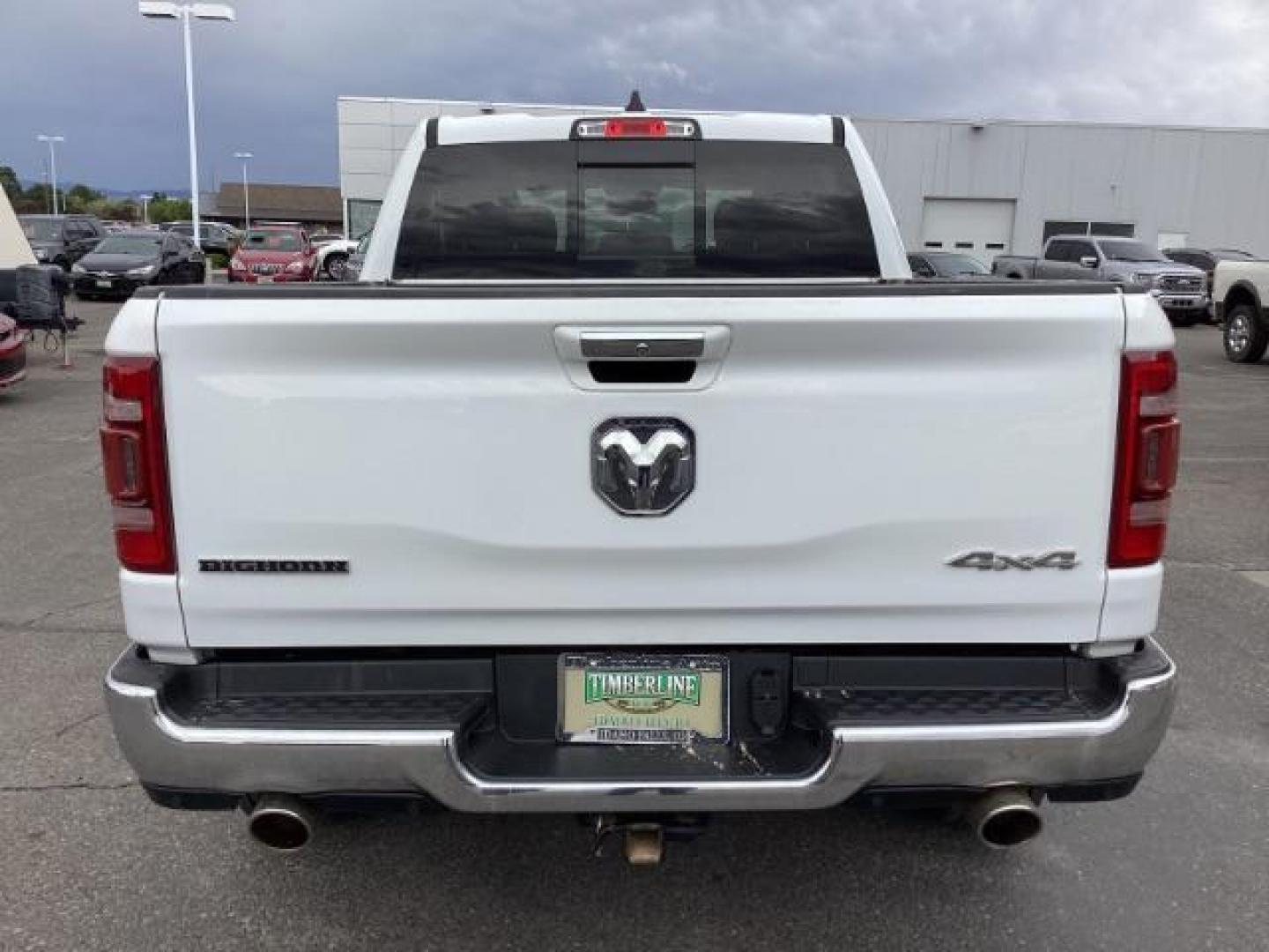 2019 WHITE /Black/Diesel Gray, cloth RAM 1500 Big Horn Crew Cab SWB 4WD (1C6SRFFT8KN) with an 5.7L V8 OHV 16V engine, 8-Speed Automatic transmission, located at 1235 N Woodruff Ave., Idaho Falls, 83401, (208) 523-1053, 43.507172, -112.000488 - Photo#4