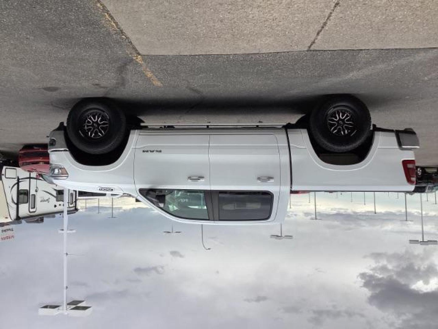 2019 WHITE /Black/Diesel Gray, cloth RAM 1500 Big Horn Crew Cab SWB 4WD (1C6SRFFT8KN) with an 5.7L V8 OHV 16V engine, 8-Speed Automatic transmission, located at 1235 N Woodruff Ave., Idaho Falls, 83401, (208) 523-1053, 43.507172, -112.000488 - Photo#6