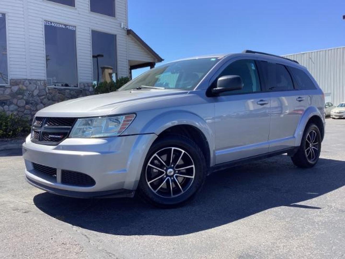 2018 SILVER Dodge Journey SE (3C4PDCABXJT) with an 2.4L L4 DOHC 16V engine, 4-Speed Automatic transmission, located at 1235 N Woodruff Ave., Idaho Falls, 83401, (208) 523-1053, 43.507172, -112.000488 - Photo#2