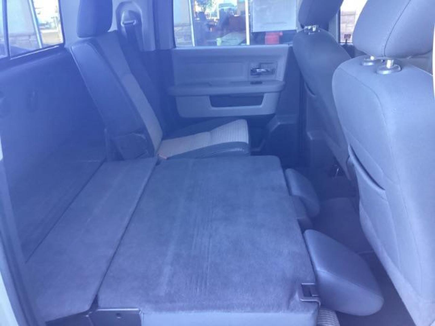 2010 Bright Silver Metallic /Dark Slate/Medium Slate Gray Cloth Interior RAM 3500 SLT Mega Cab 4WD (3D73Y3HL5AG) with an 6.7L L6 OHV 24V TURBO DIESEL engine, 4-Speed Automatic transmission, located at 1235 N Woodruff Ave., Idaho Falls, 83401, (208) 523-1053, 43.507172, -112.000488 - Photo#23