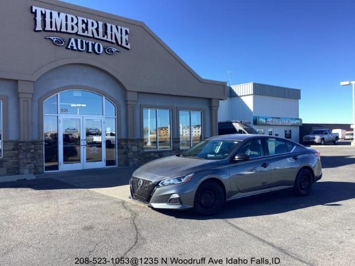 2020 Gun Metallic /Charcoal, cloth Nissan Altima 2.5 S (1N4BL4BV1LC) with an 2.5L L4 DOHC 16V engine, Continuously Variable Transmission transmission, located at 1235 N Woodruff Ave., Idaho Falls, 83401, (208) 523-1053, 43.507172, -112.000488 - Photo#0