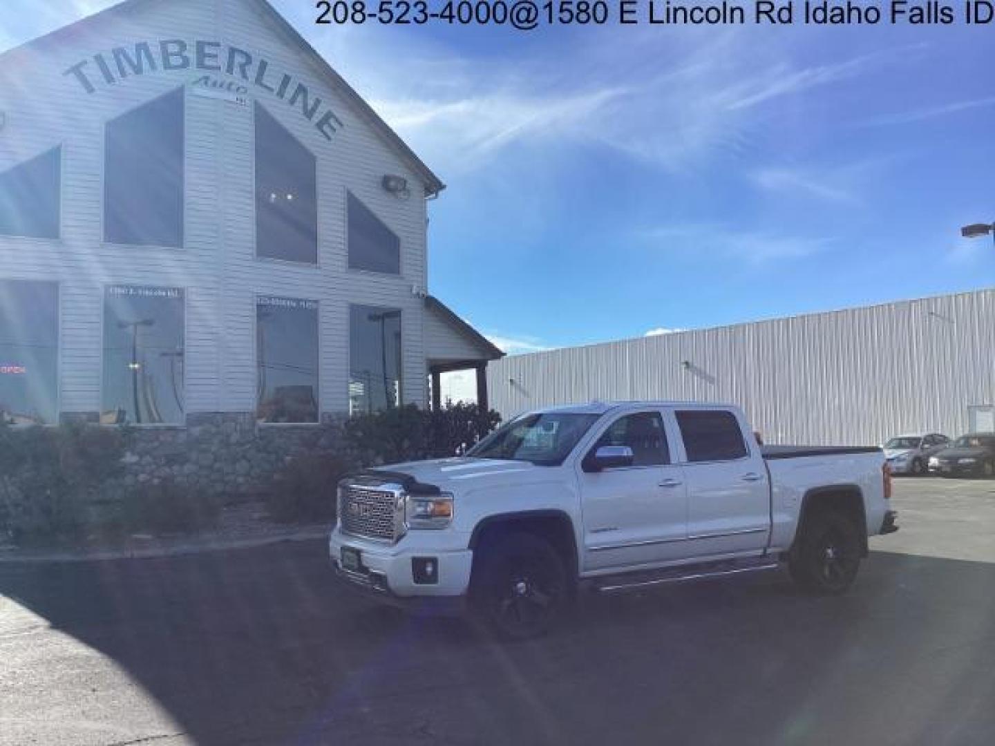 2015 WHITE /Jet Black, leather GMC Sierra 1500 Denali Crew Cab Short Box 4WD (3GTU2WEC0FG) with an 5.3L V8 OHV 16V engine, 6-Speed Automatic transmission, located at 1235 N Woodruff Ave., Idaho Falls, 83401, (208) 523-1053, 43.507172, -112.000488 - Photo#0