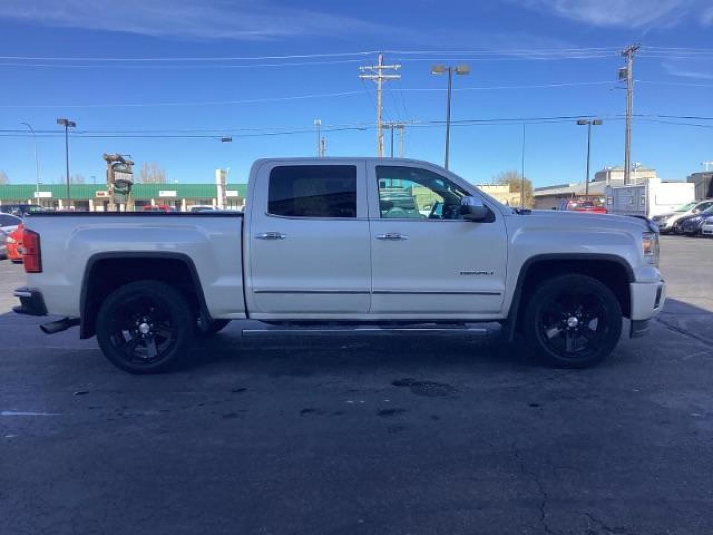 2015 WHITE /Jet Black, leather GMC Sierra 1500 Denali Crew Cab Short Box 4WD (3GTU2WEC0FG) with an 5.3L V8 OHV 16V engine, 6-Speed Automatic transmission, located at 1235 N Woodruff Ave., Idaho Falls, 83401, (208) 523-1053, 43.507172, -112.000488 - Photo#6