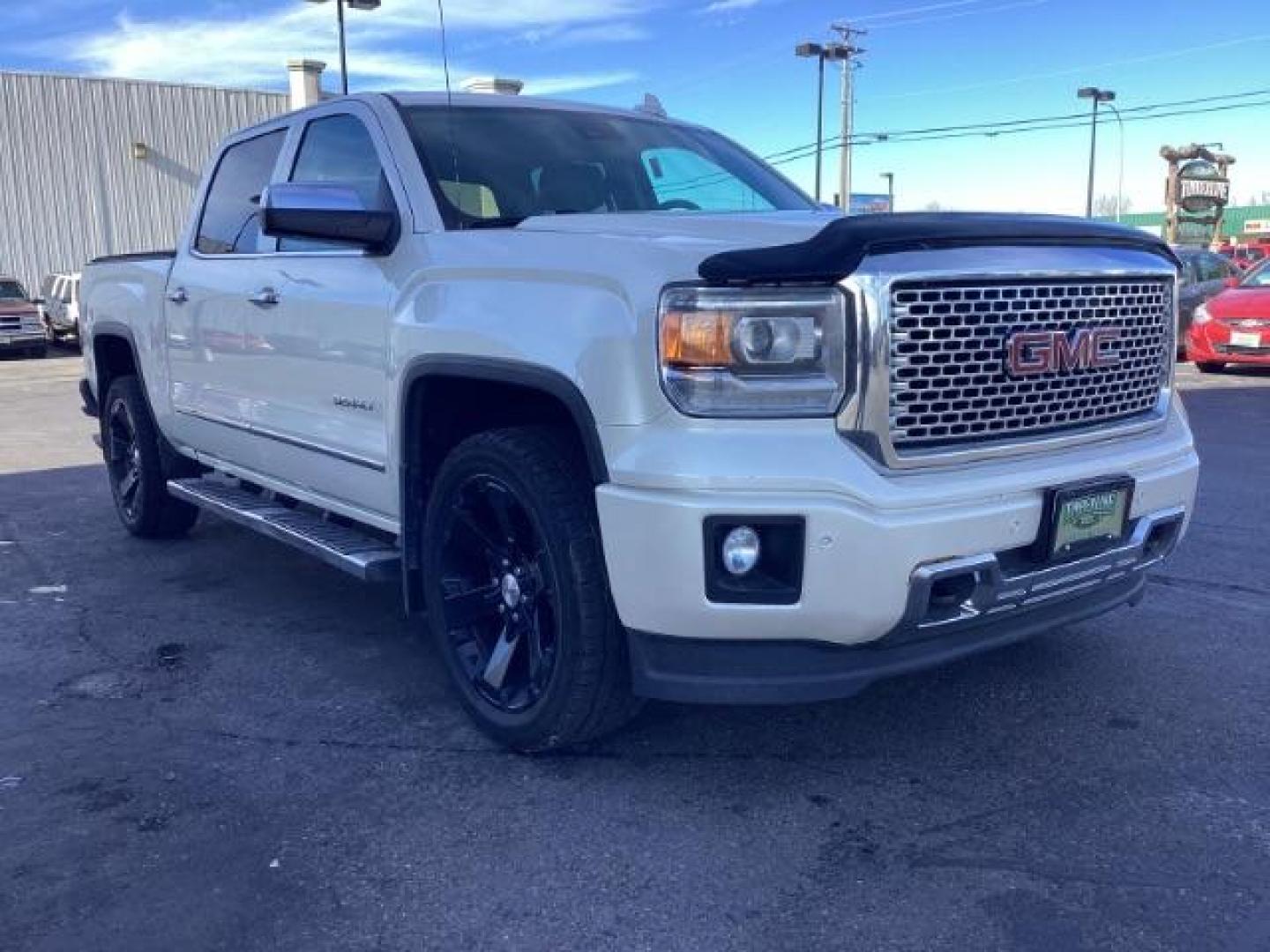 2015 WHITE /Jet Black, leather GMC Sierra 1500 Denali Crew Cab Short Box 4WD (3GTU2WEC0FG) with an 5.3L V8 OHV 16V engine, 6-Speed Automatic transmission, located at 1235 N Woodruff Ave., Idaho Falls, 83401, (208) 523-1053, 43.507172, -112.000488 - Photo#7