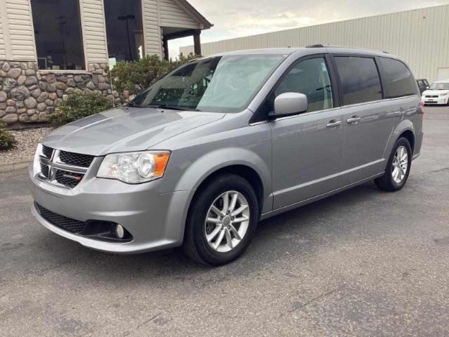 2019 SILVER /Black, leather/suede Dodge Grand Caravan SXT (2C4RDGCGXKR) with an 3.6L V6 DOHC 24V engine, 6-Speed Automatic transmission, located at 1235 N Woodruff Ave., Idaho Falls, 83401, (208) 523-1053, 43.507172, -112.000488 - Photo#1