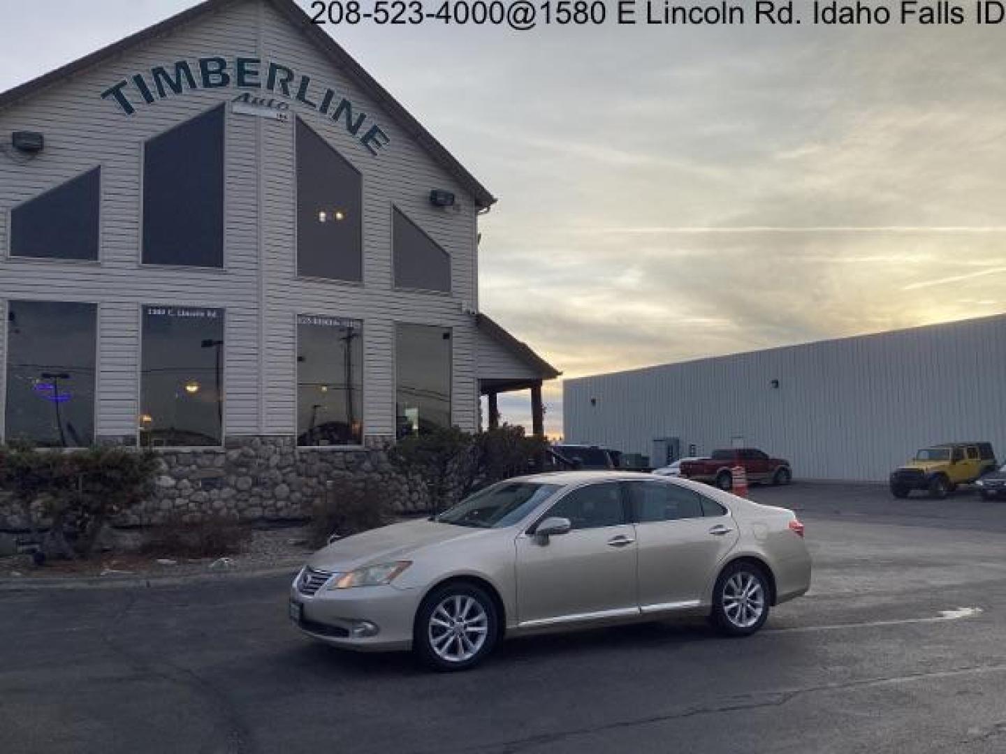 2010 TAN Lexus ES 350 Sedan (JTHBK1EGXA2) with an 3.5L V6 DOHC 24V engine, 6-Speed Automatic transmission, located at 1235 N Woodruff Ave., Idaho Falls, 83401, (208) 523-1053, 43.507172, -112.000488 - Photo#0