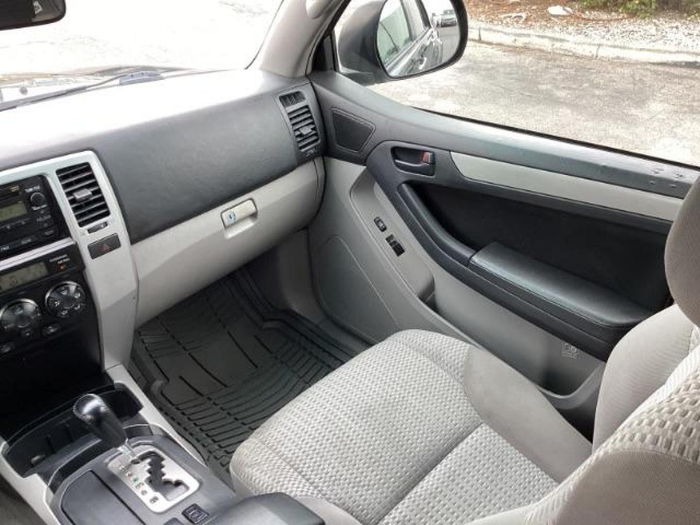 2008 Black Toyota 4Runner SR5 4WD (JTEBU14R38K) with an 4.0L V6 DOHC 24V engine, 5-Speed Automatic transmission, located at 1235 N Woodruff Ave., Idaho Falls, 83401, (208) 523-1053, 43.507172, -112.000488 - Photo#13