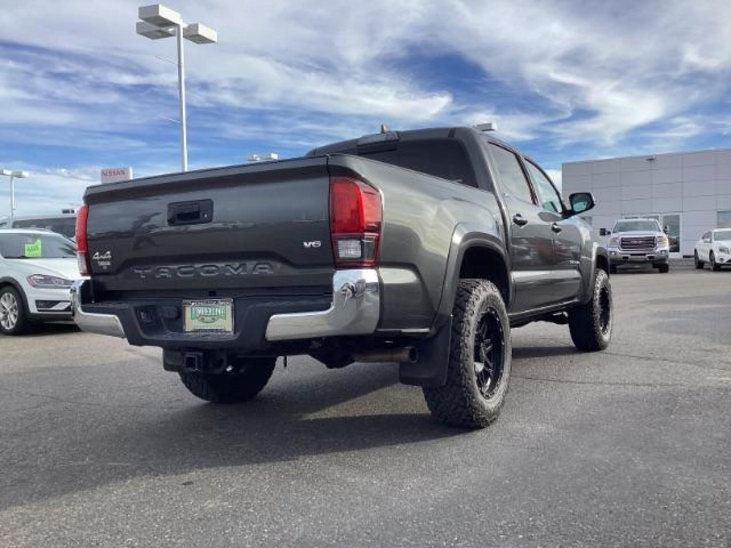 2018 GRAY /Cement Gray, cloth Toyota Tacoma SR5 Double Cab Long Bed V6 6AT 4WD (3TMCZ5AN8JM) with an 3.5L V6 DOHC 24V engine, 6-Speed Automatic transmission, located at 1235 N Woodruff Ave., Idaho Falls, 83401, (208) 523-1053, 43.507172, -112.000488 - Photo#5