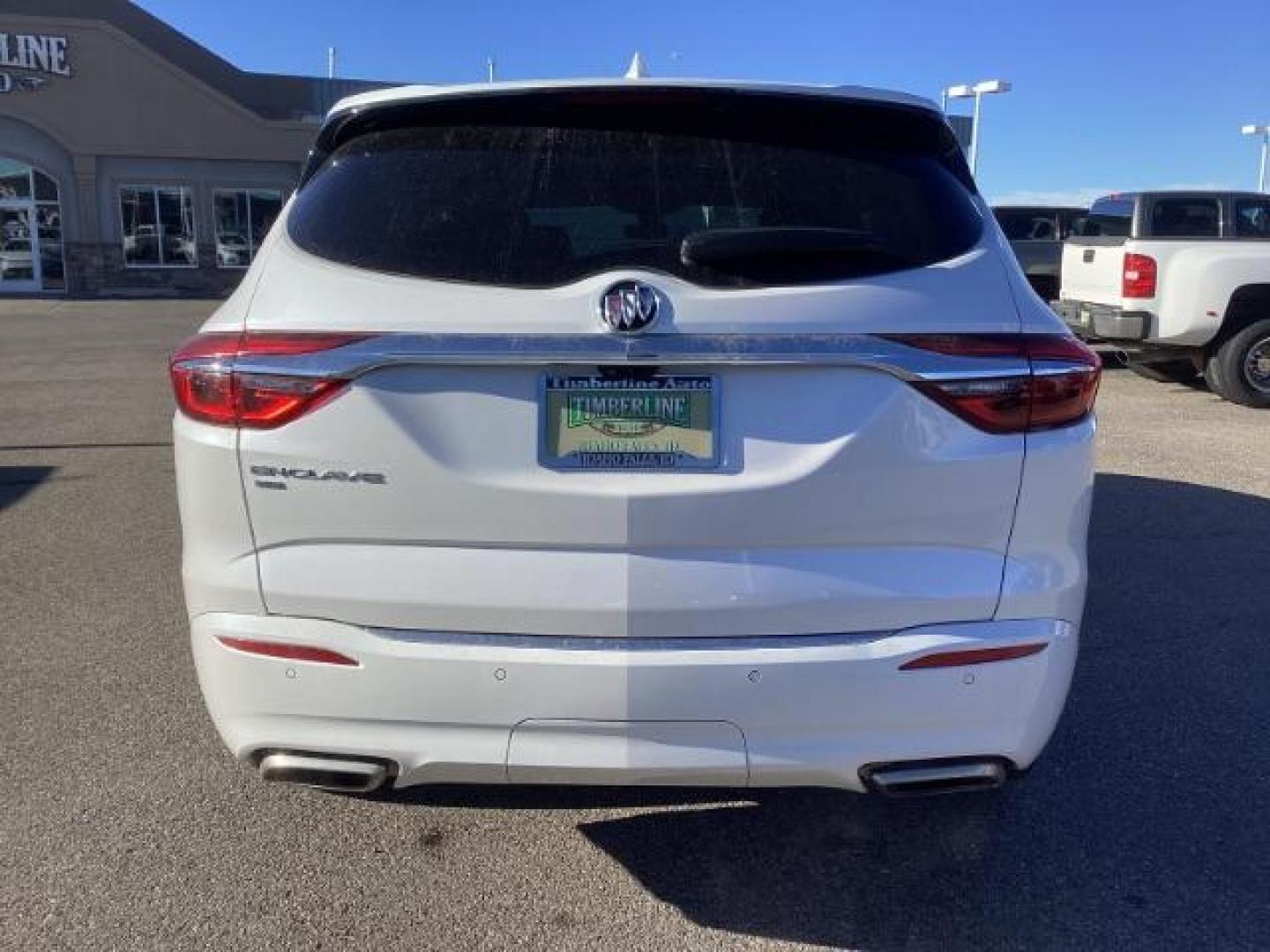 2021 White Frost Tricoat /Ebony Seats w/Ebony Interior Accents, leather Buick Enclave Avenir AWD (5GAEVCKW7MJ) with an 3.6L V6 DOHC 24V engine, 9-Speed Automatic transmission, located at 1235 N Woodruff Ave., Idaho Falls, 83401, (208) 523-1053, 43.507172, -112.000488 - Photo#4