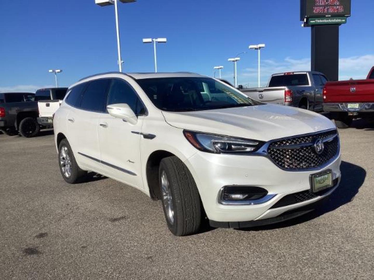 2021 White Frost Tricoat /Ebony Seats w/Ebony Interior Accents, leather Buick Enclave Avenir AWD (5GAEVCKW7MJ) with an 3.6L V6 DOHC 24V engine, 9-Speed Automatic transmission, located at 1235 N Woodruff Ave., Idaho Falls, 83401, (208) 523-1053, 43.507172, -112.000488 - Photo#7