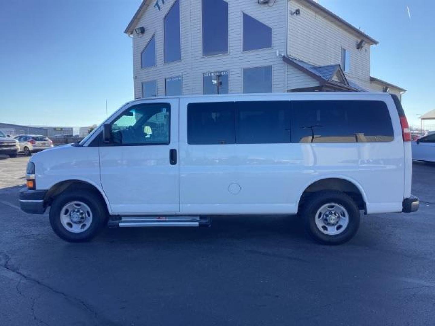 2015 Summit White /Medium Pewter, premium cloth Chevrolet Express 2500 LT (1GBWGRFF6F1) with an 4.8L V8 FFV engine, 6-Speed Automatic transmission, located at 1235 N Woodruff Ave., Idaho Falls, 83401, (208) 523-1053, 43.507172, -112.000488 - Photo#2