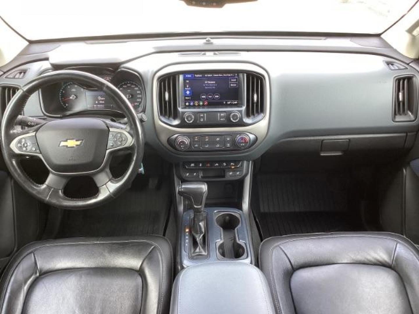 2019 GRAY /Jet Black, leather Chevrolet Colorado Z71 Crew Cab 4WD Short Box (1GCPTDE18K1) with an 2.8L L4 DOHC 16V TURBO DIESEL engine, 6-Speed Automatic transmission, located at 1235 N Woodruff Ave., Idaho Falls, 83401, (208) 523-1053, 43.507172, -112.000488 - Photo#19