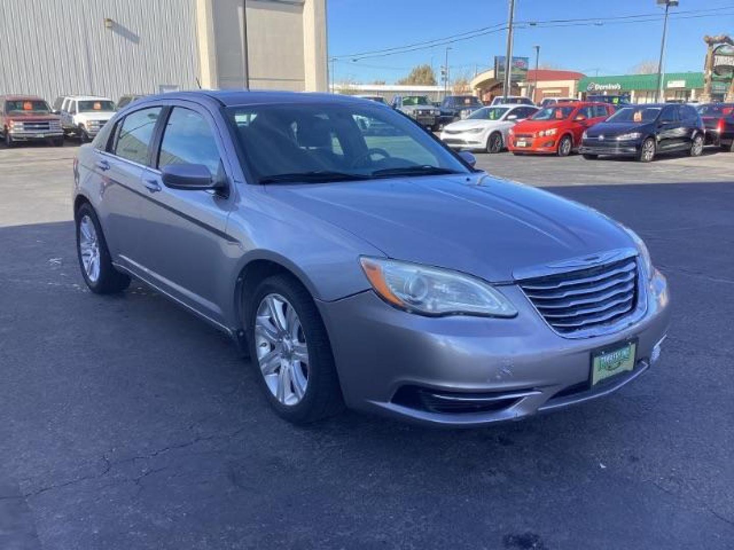 2013 /Black Cloth Interior Chrysler 200 LX (1C3CCBAB8DN) with an 2.4L L4 DOHC 16V engine, 6-Speed Automatic transmission, located at 1235 N Woodruff Ave., Idaho Falls, 83401, (208) 523-1053, 43.507172, -112.000488 - Photo#7